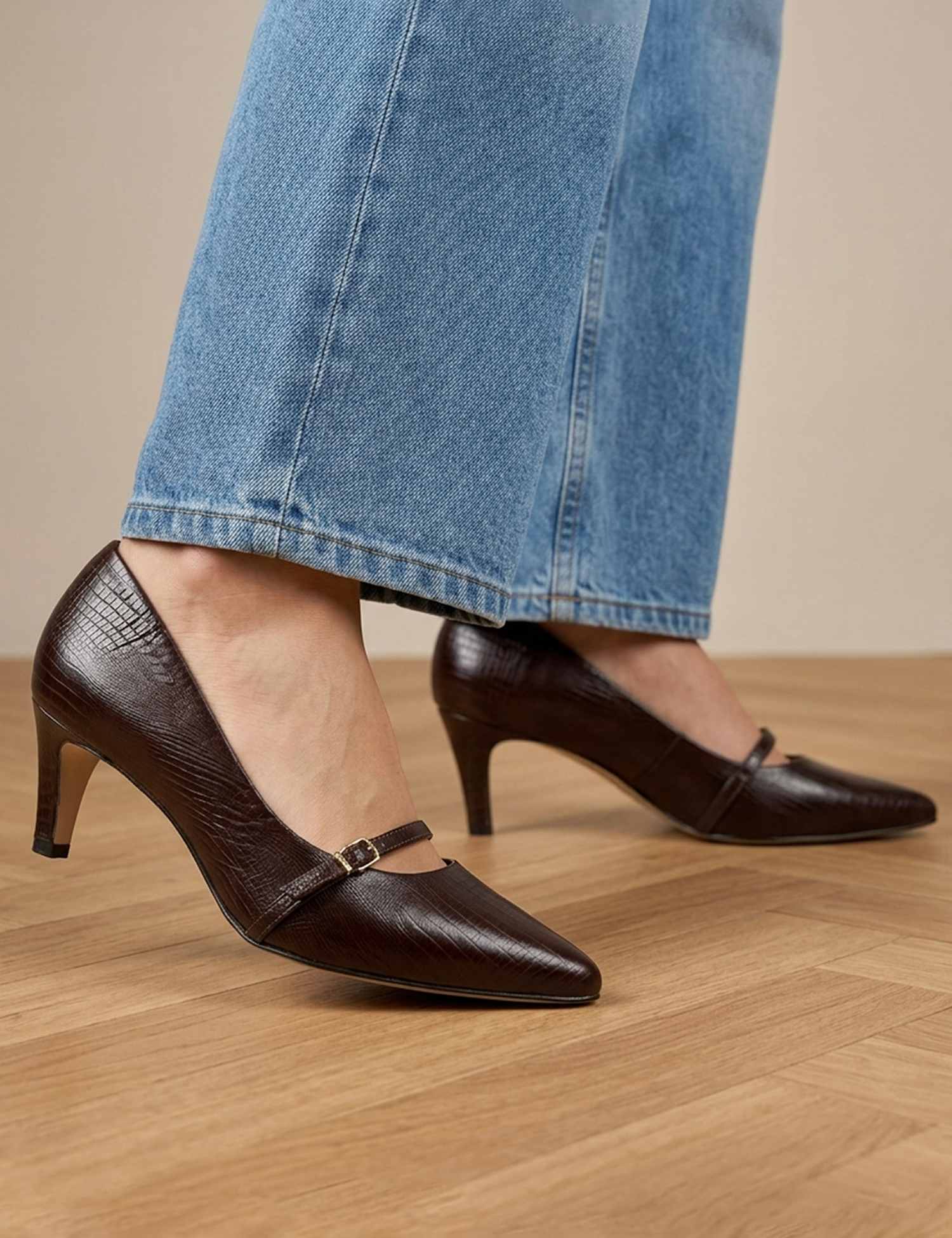 Jones Bootmaker Leather Textured Stiletto Heel Court Shoes Brown