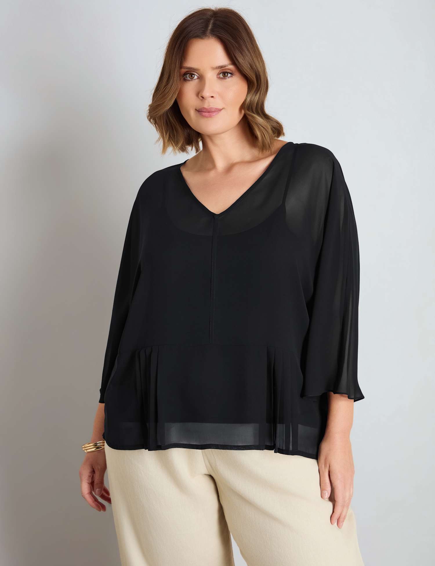 Live Unlimited London V-Neck Pleat Detail Peplum Blouse Black