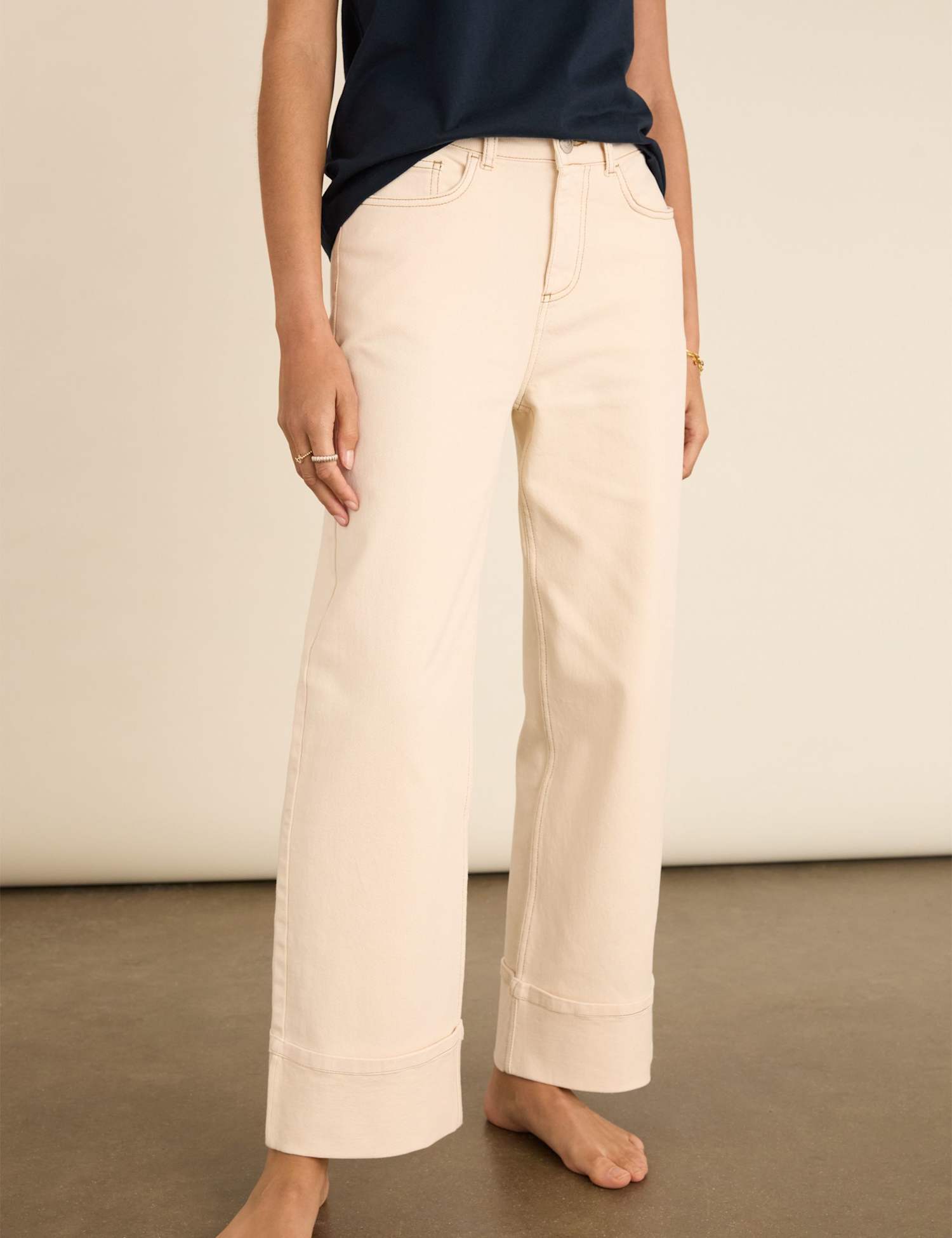 BAUKJEN Mid Rise Straight Leg Turn Up Jeans Ecru