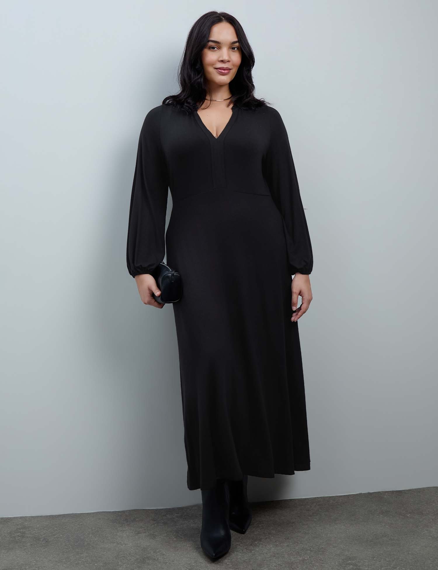 Live Unlimited London Curve Jersey V-Neck Ruffle Midi Dress Black