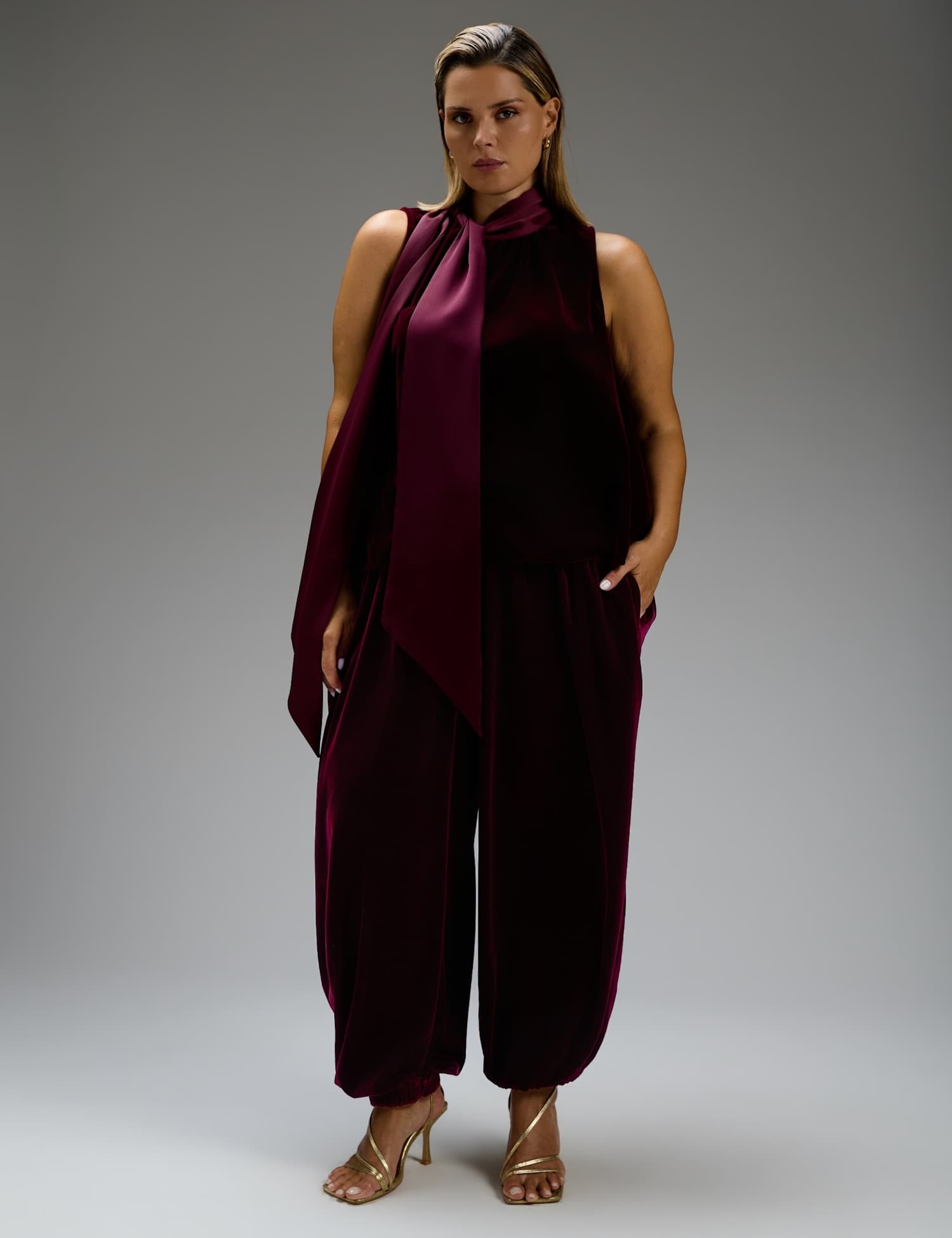 Live Unlimited London Velvet Balloon Trousers Burgundy