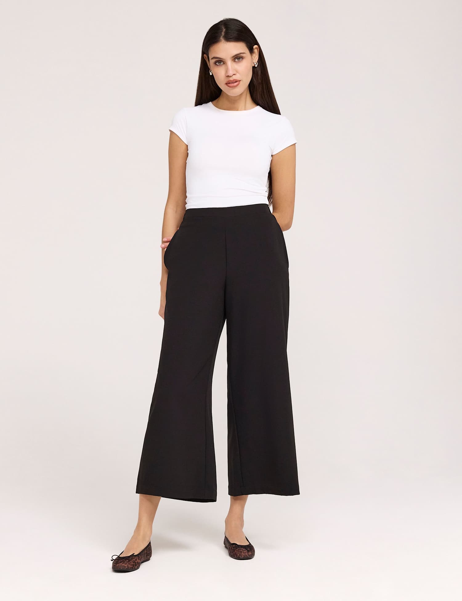 Finery London Wide Leg Cropped Trousers Black