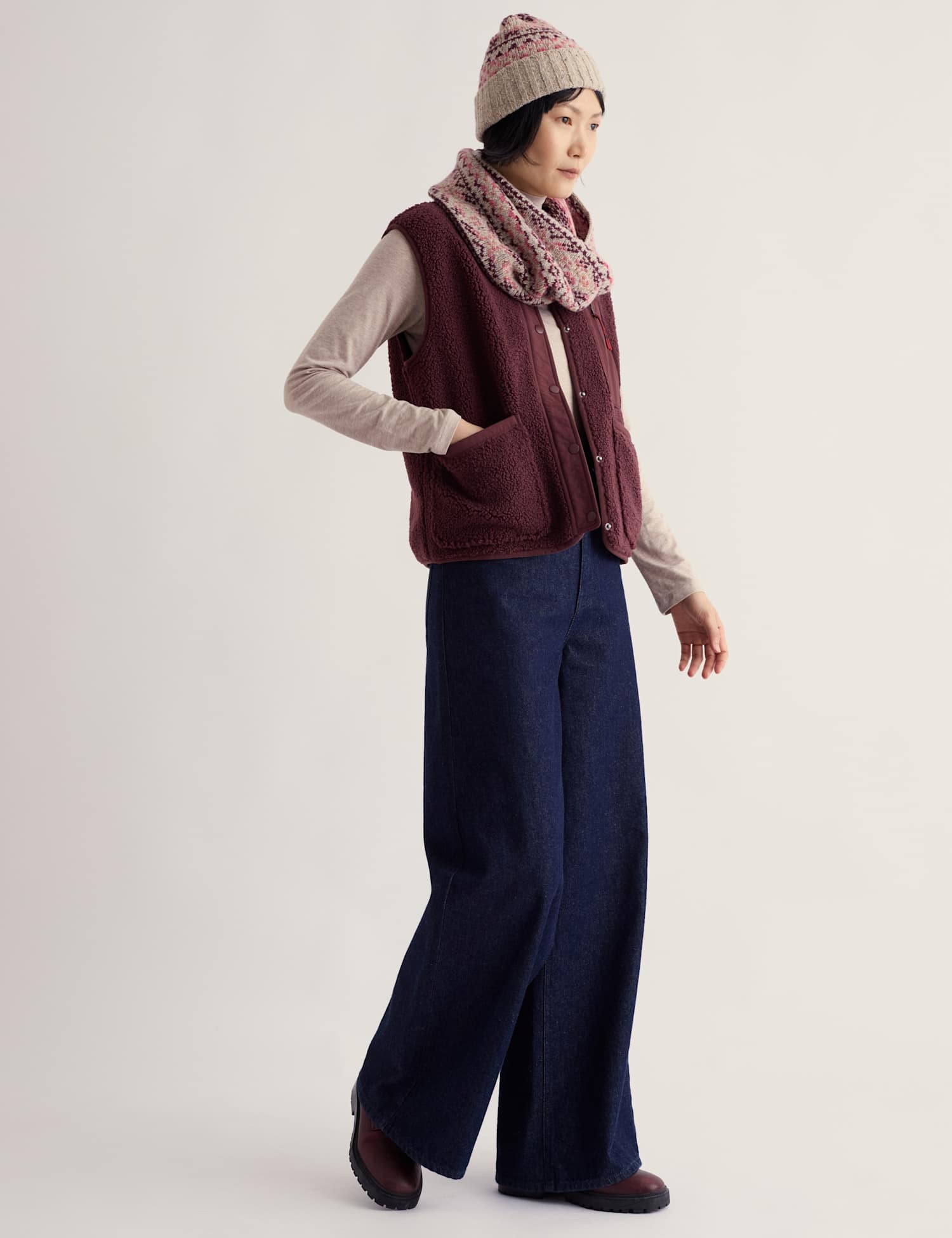Seasalt Cornwall Relaxed Fleece Gilet Brown