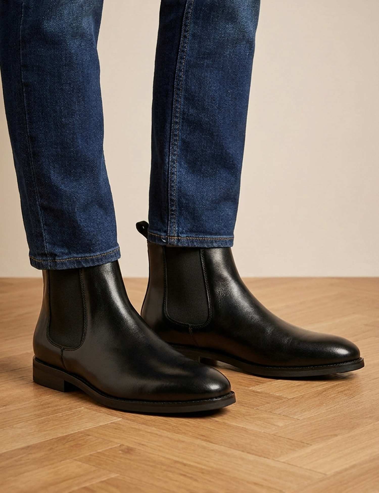 Jones Bootmaker Wide Fit Leather Slip On Chelsea Boots Black