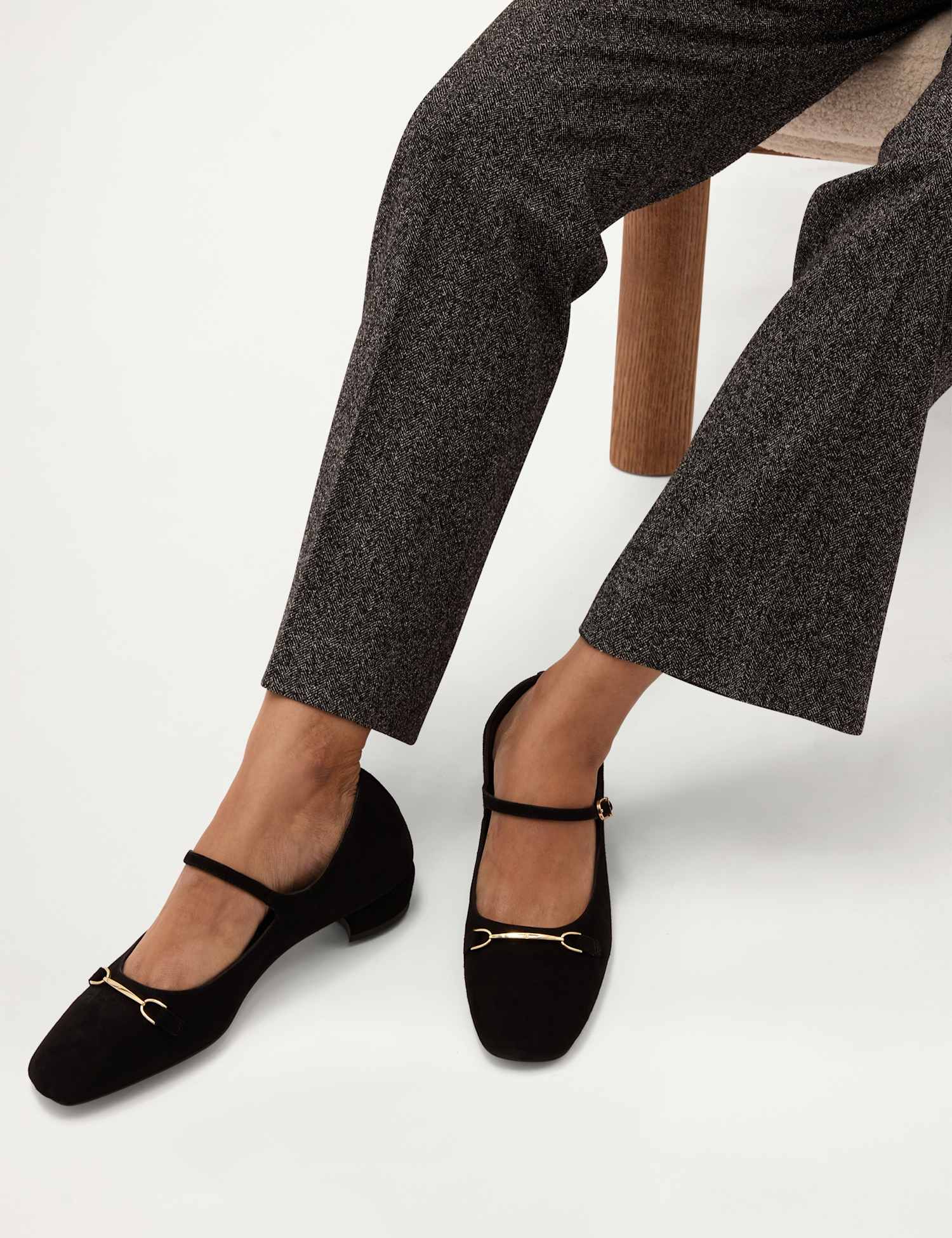 HOBBS Suede Bar Block Heel Mary Jane Pumps Black