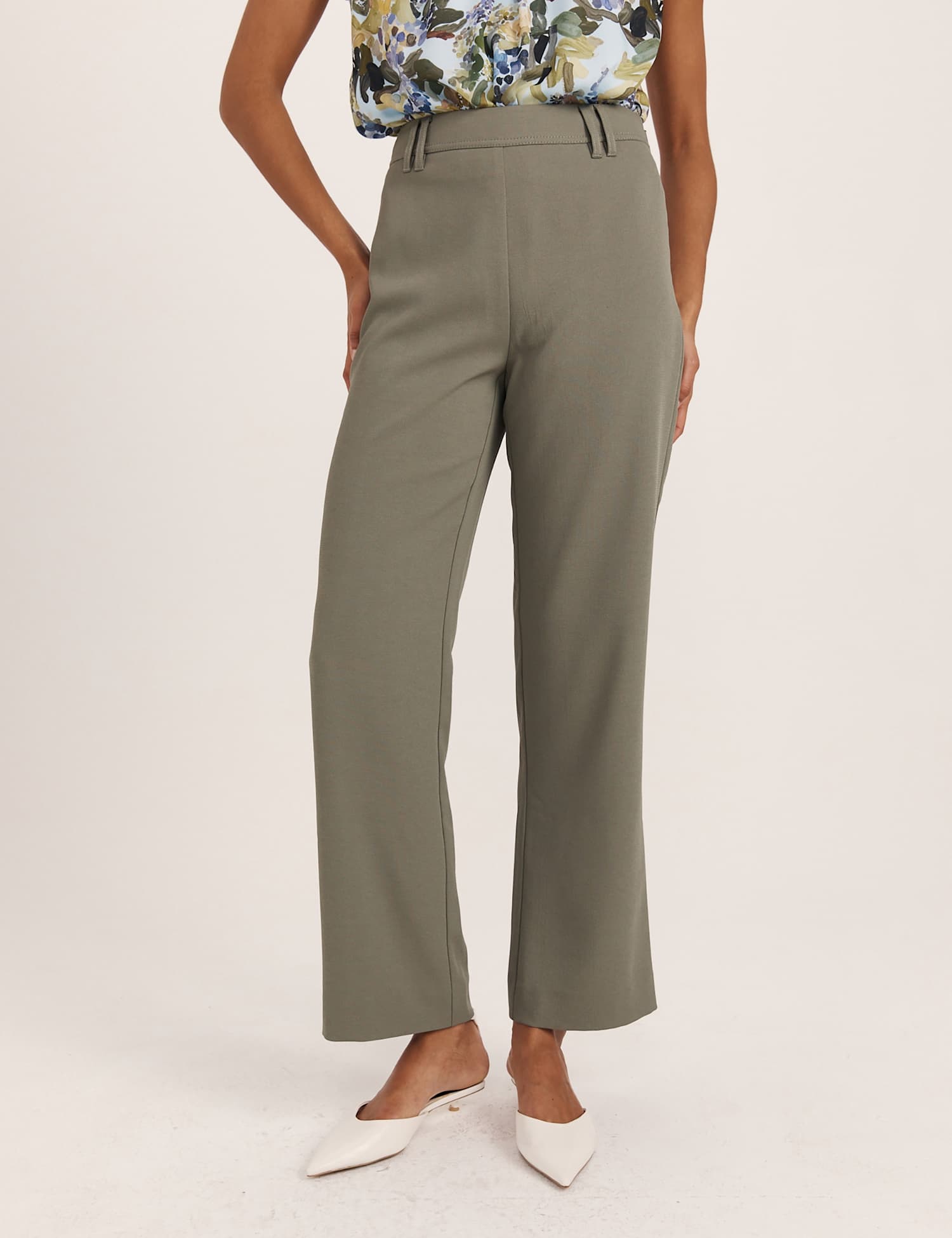 SABA Mid Rise Straight Leg Trousers Green
