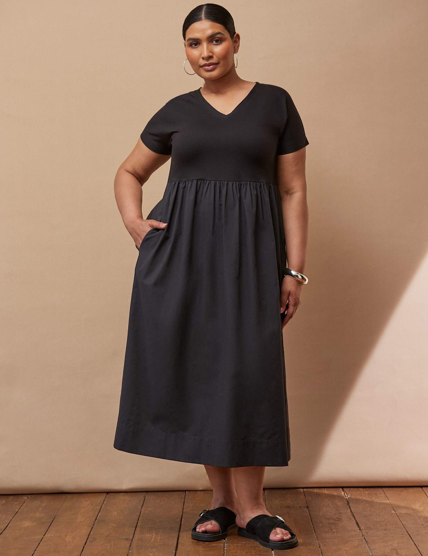 Live Unlimited London Cotton Blend V-Neck Midaxi T-Shirt Dress Black