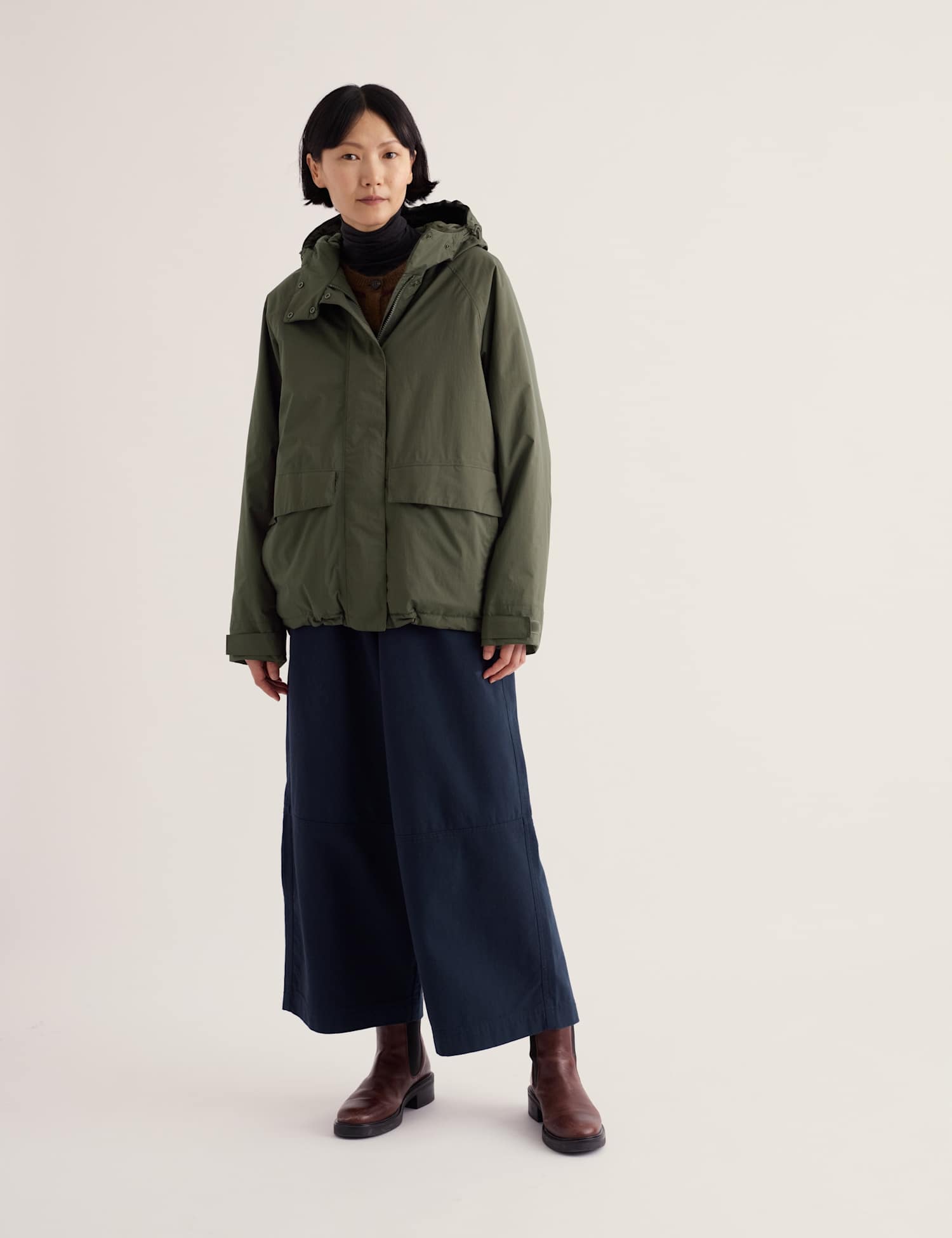 Seasalt Cornwall Waterproof Hooded Relaxed Rain Jacket Green