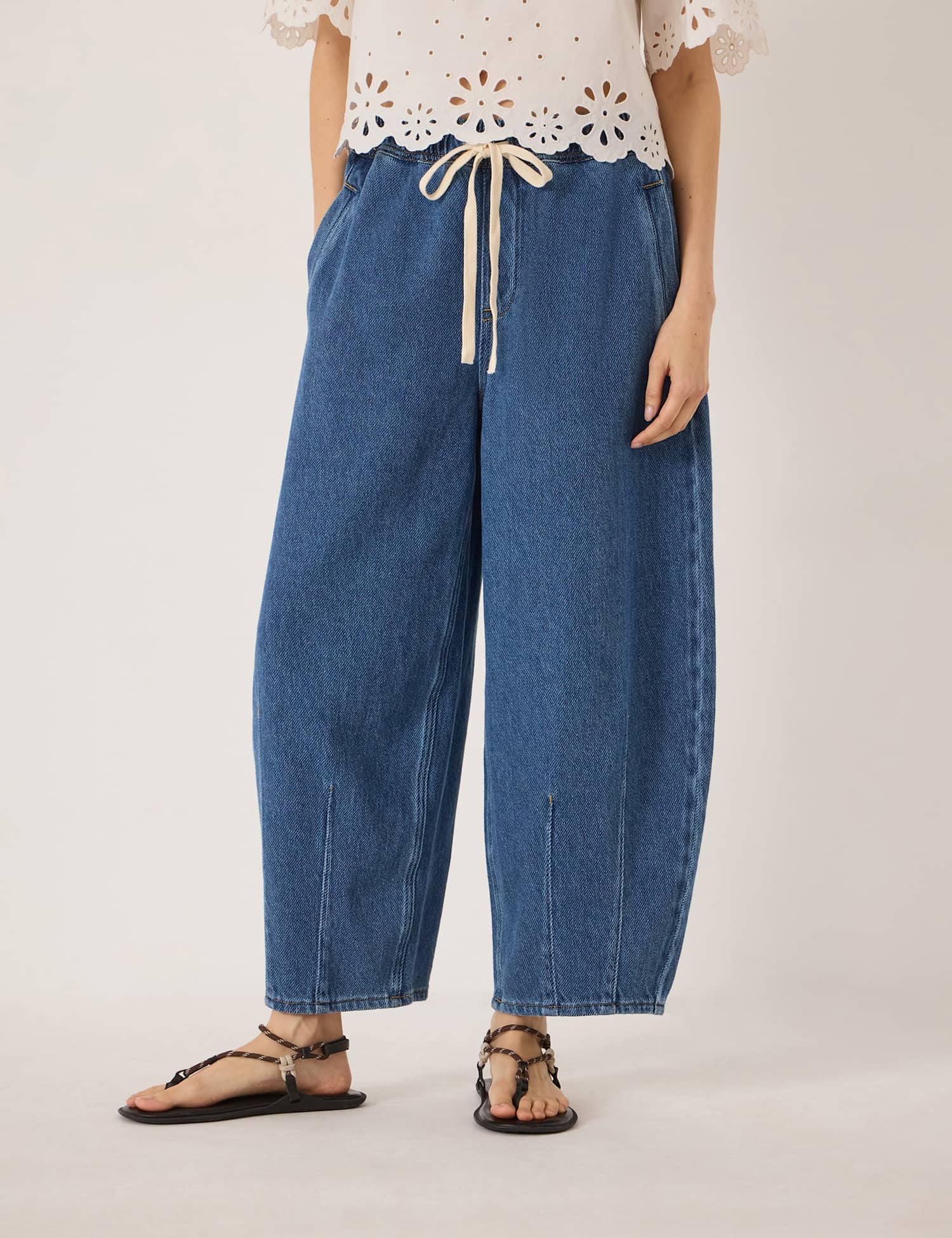 HUSH Barrel Leg Cropped Jeans Mid Blue