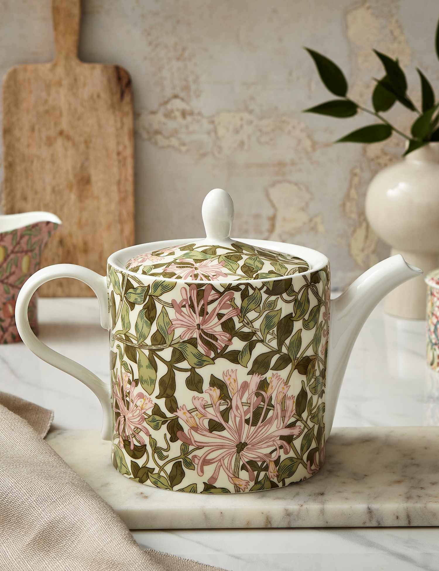 Image of Morris & Co Honeysuckle Teapot Pink