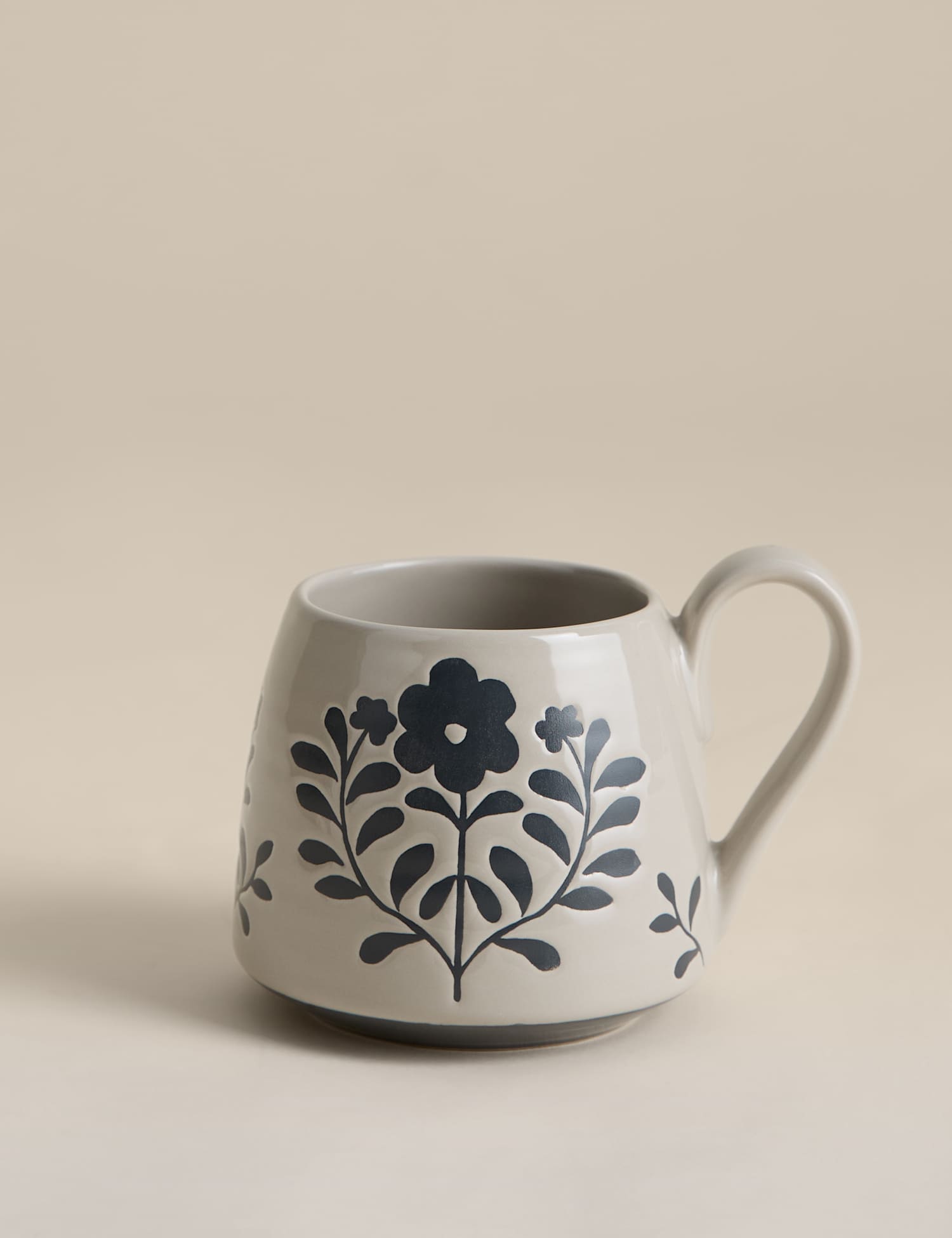 Image of M&S Floral Tapered Mug Grey