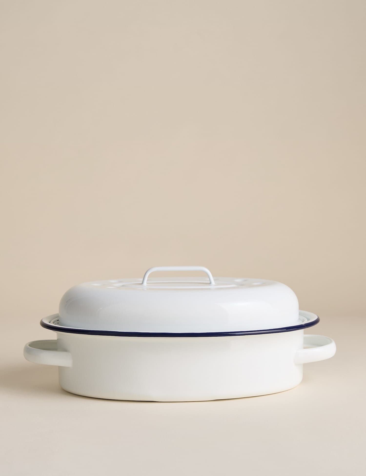 Image of M&S Oval Enamel Roaster with Lid&hellip;