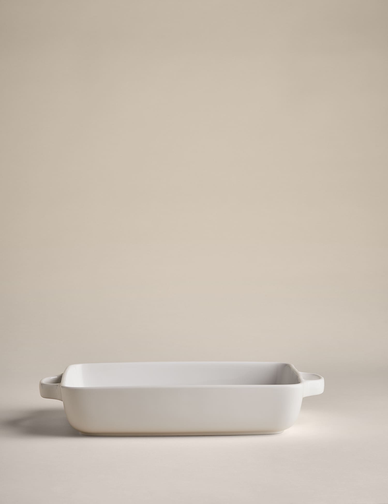 Image of M&S Maxim Large Roaster White