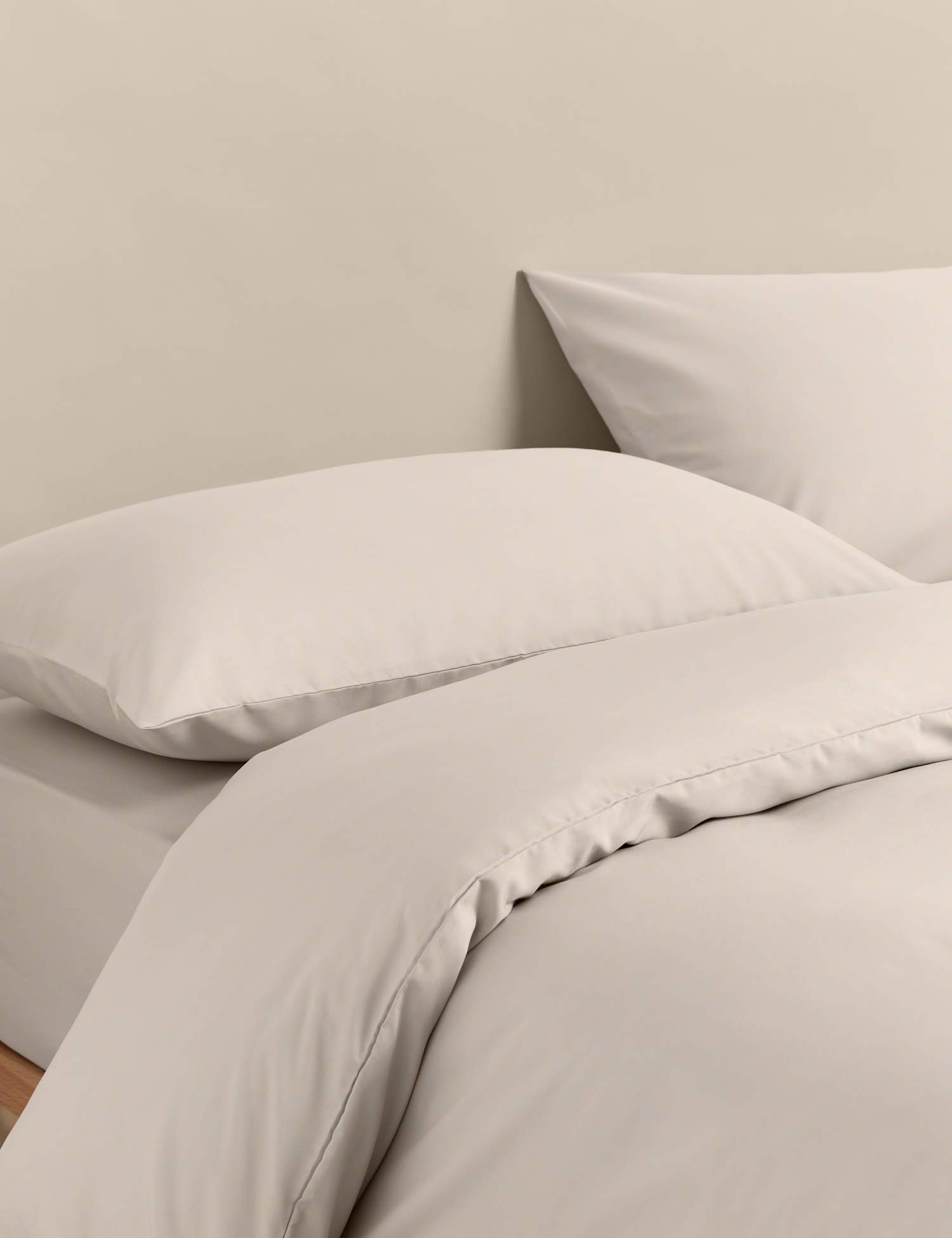 M&S Stay Cool Lyocell Rich Bedding Set Putty