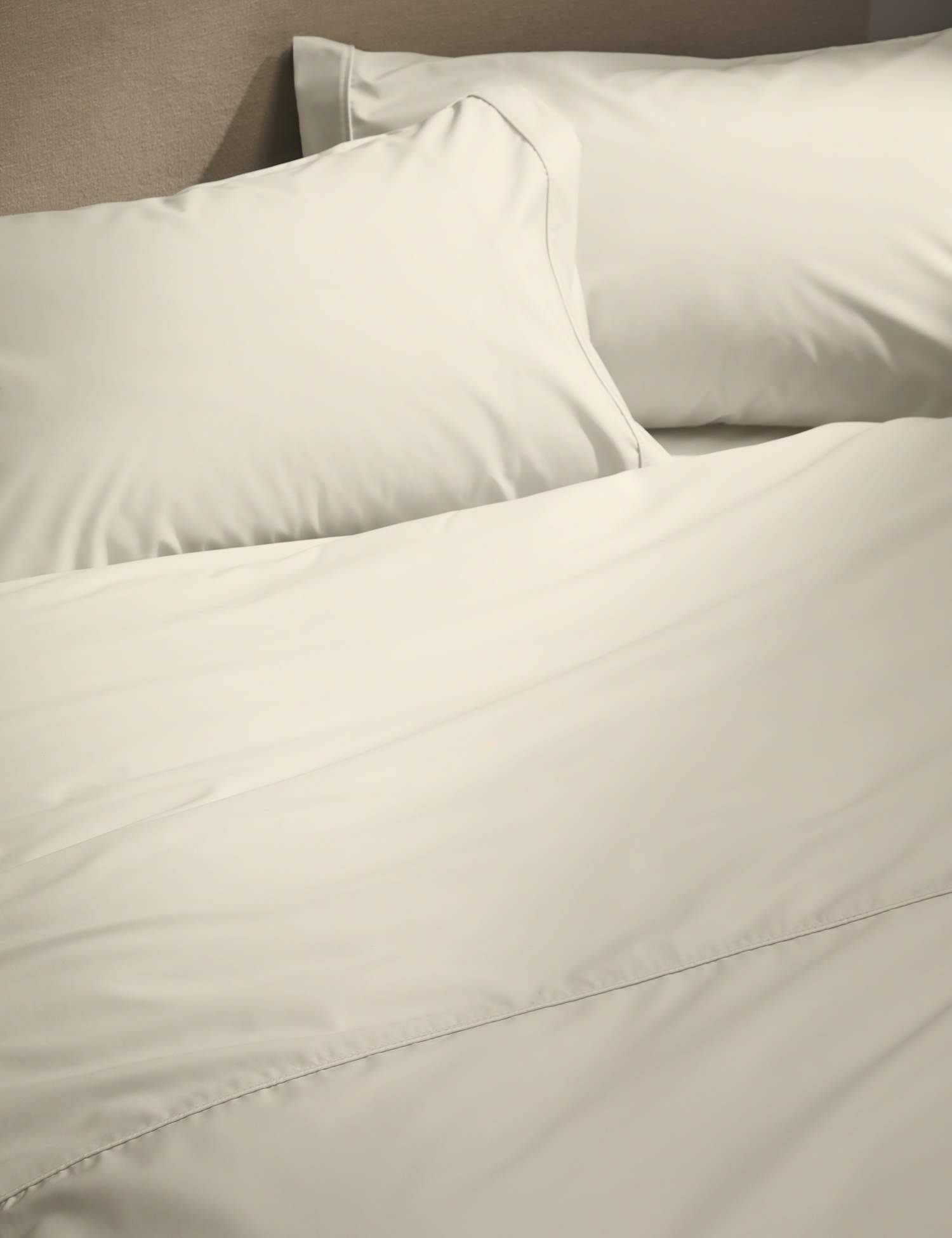 M&S Egyptian Cotton 230 Thread Count Crisp Duvet Cover Cream