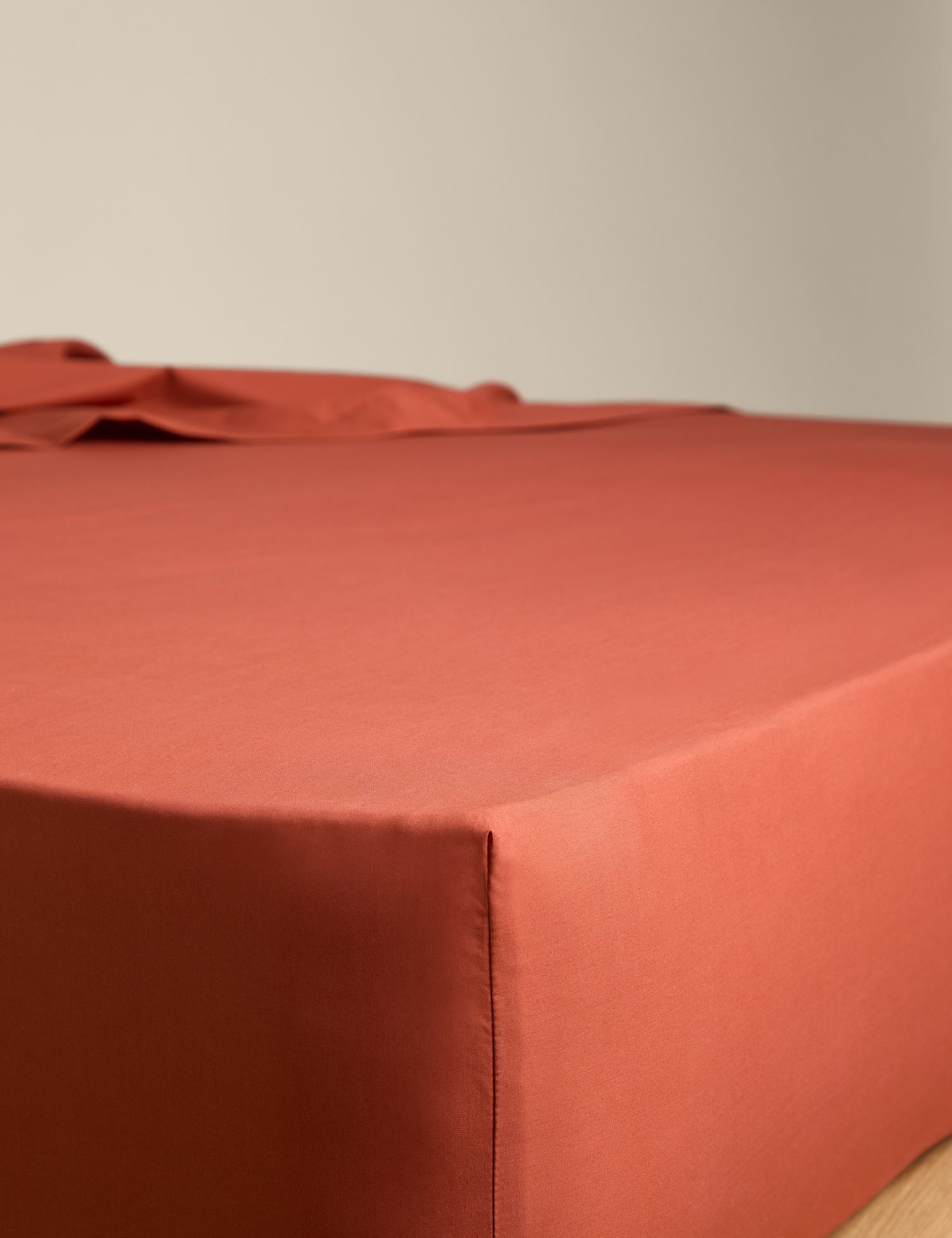 M&S Egyptian Cotton 230 Thread Count Crisp Fitted Sheet Terracotta