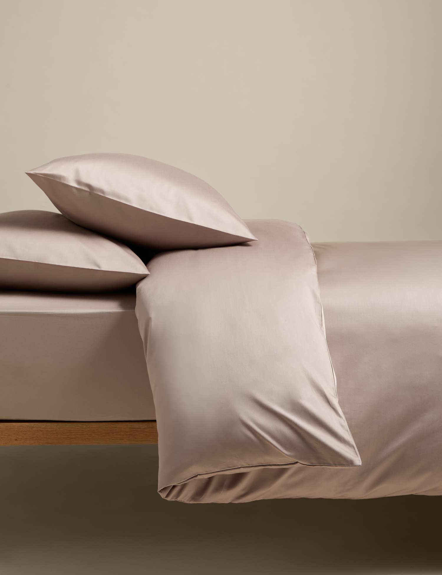 M&S Egyptian Cotton 400 Thread Count Silky Bedding Set Putty