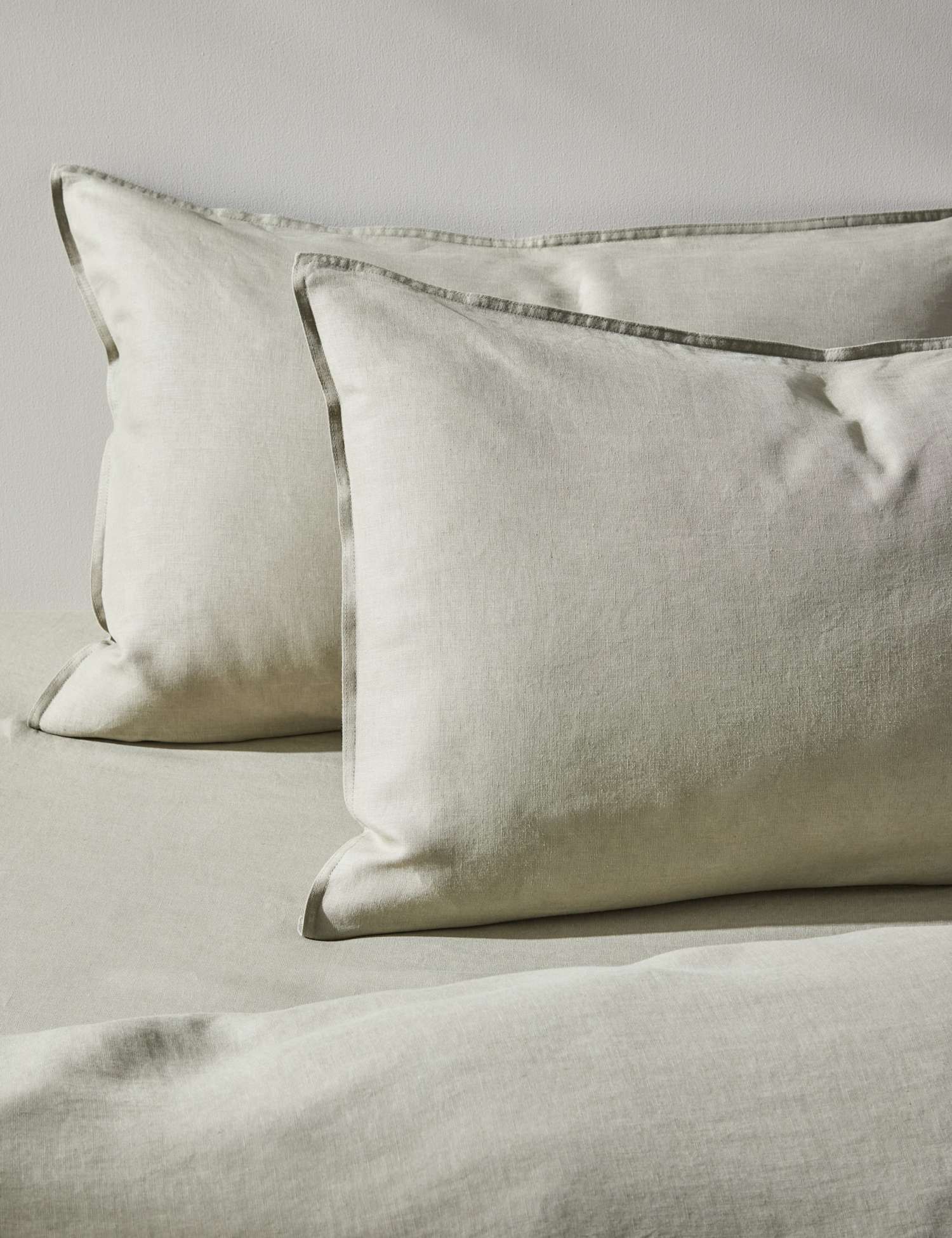 M&S 2 Pack Pure Linen Standard Pillowcases Khaki