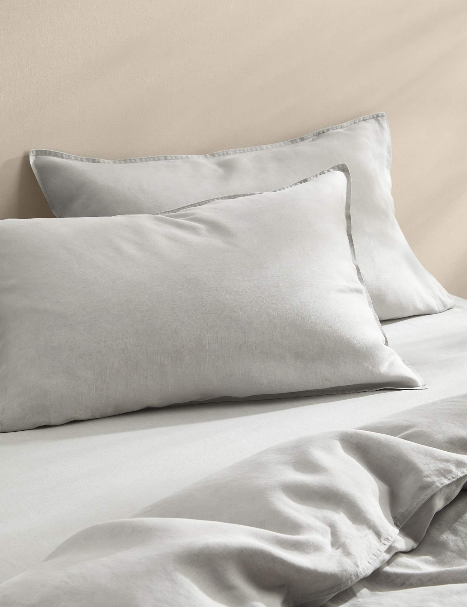 M&S 2 Pack Pure Linen Standard Pillowcases Silver Grey