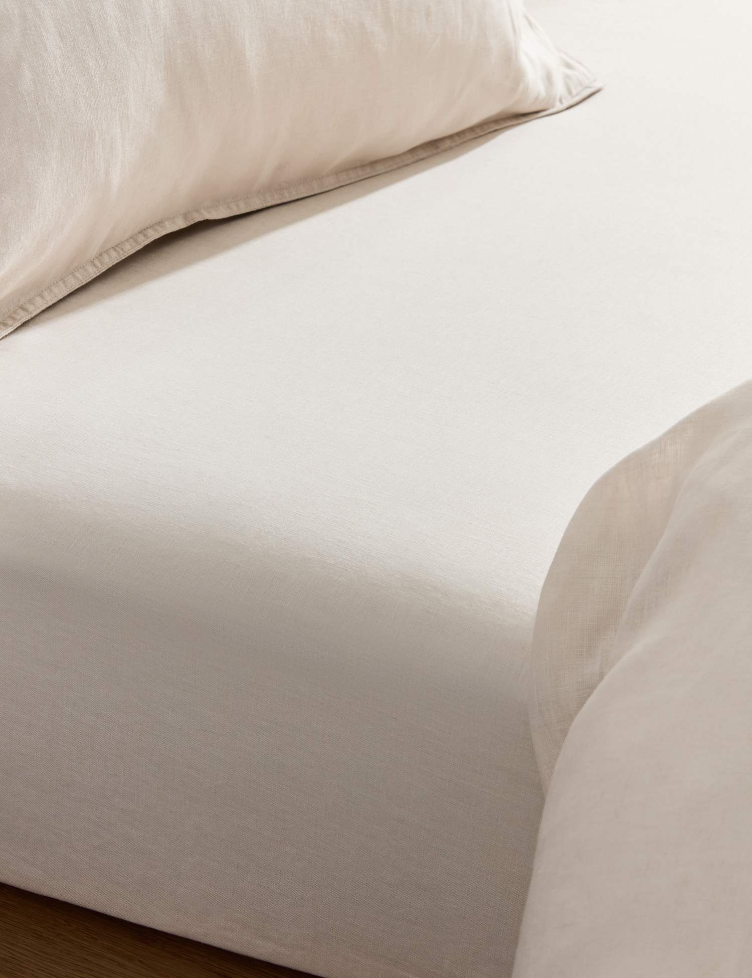 M&S Pure Linen Deep Fitted Sheet Natural