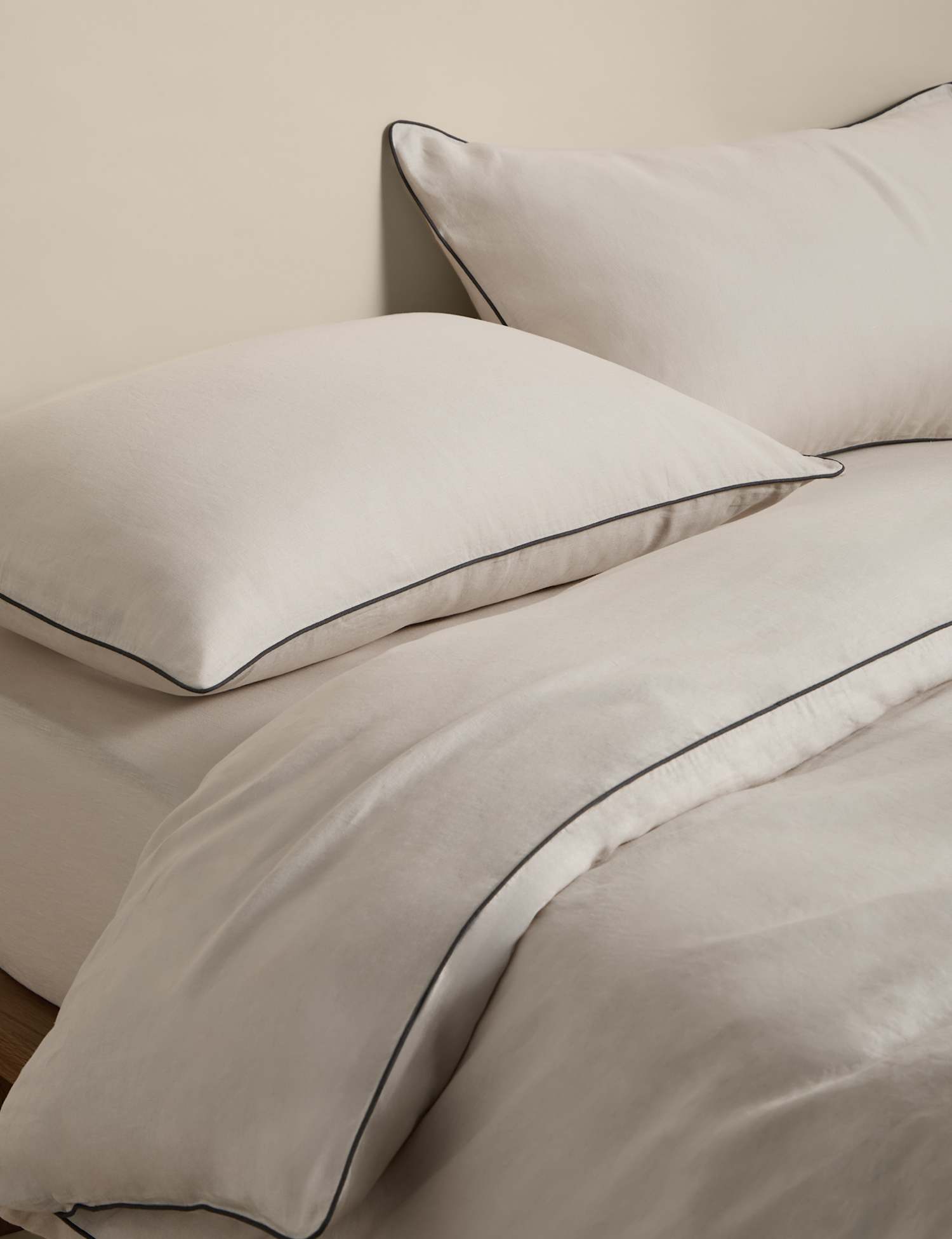 M&S Pure Linen Bedding Set Linen