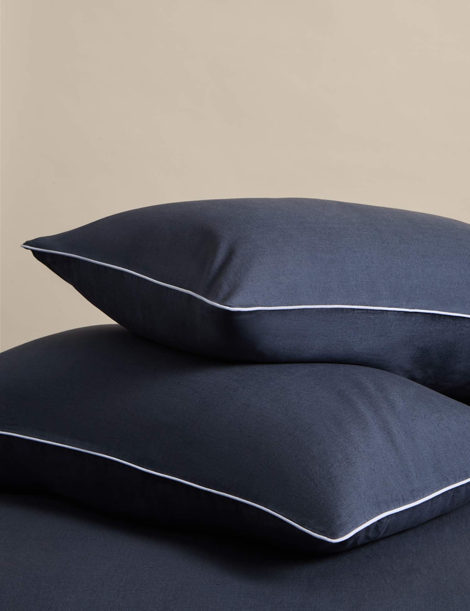 M&S 2 Pack Pure Linen Pillowcases Navy