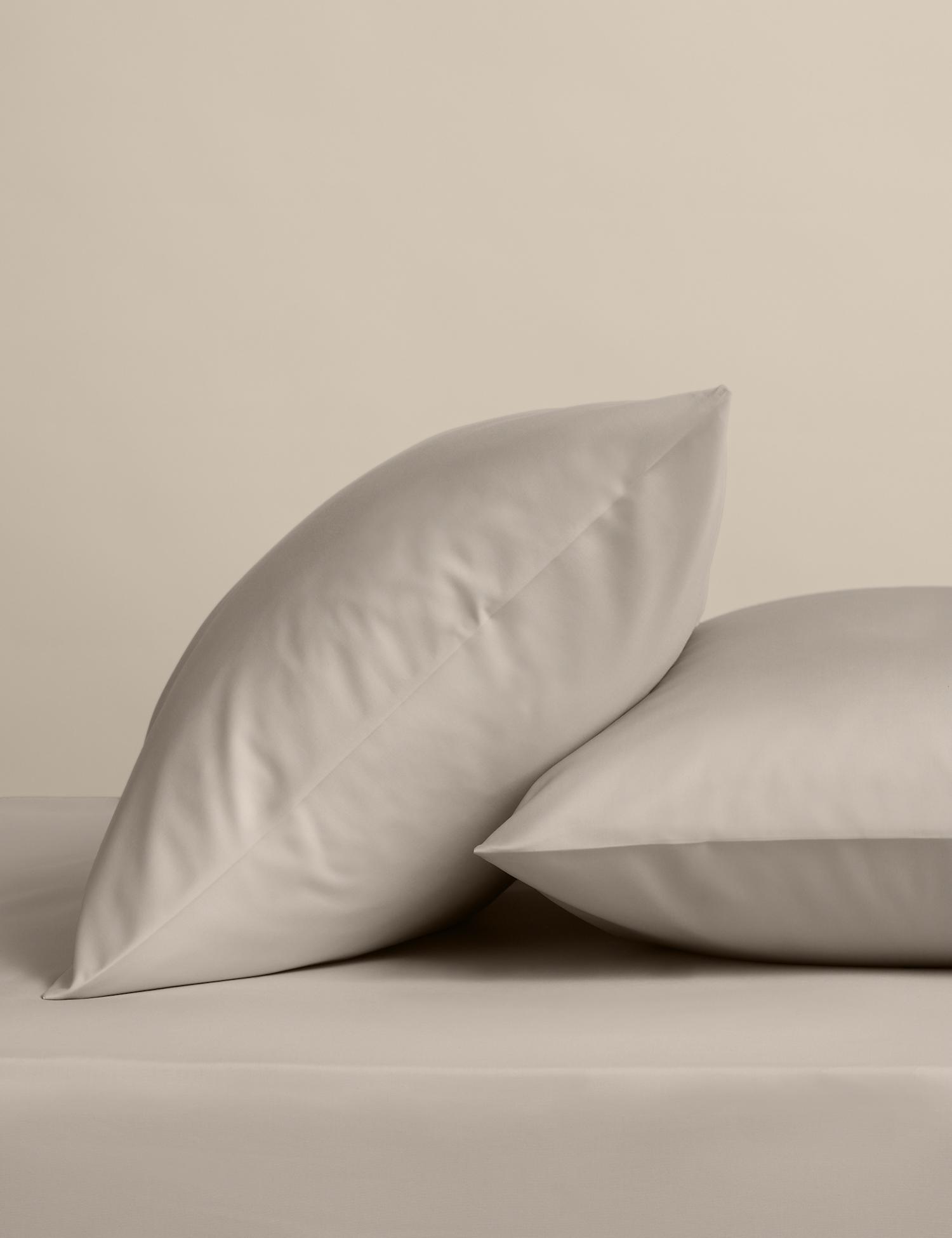 M&S Egyptian Cotton 400 Thread Count Crisp Pillowcases Putty