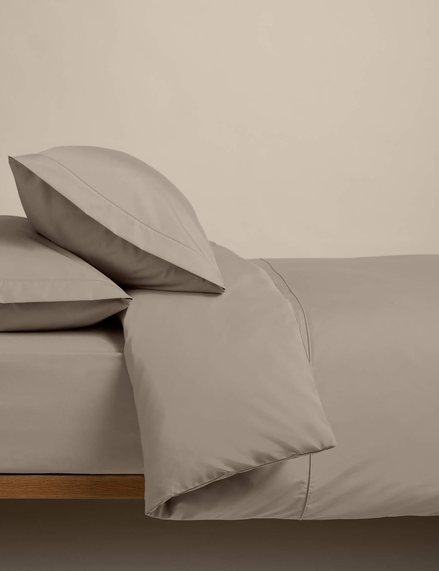 M&S Egyptian Cotton 230 Thread Count Bedding Set Mink