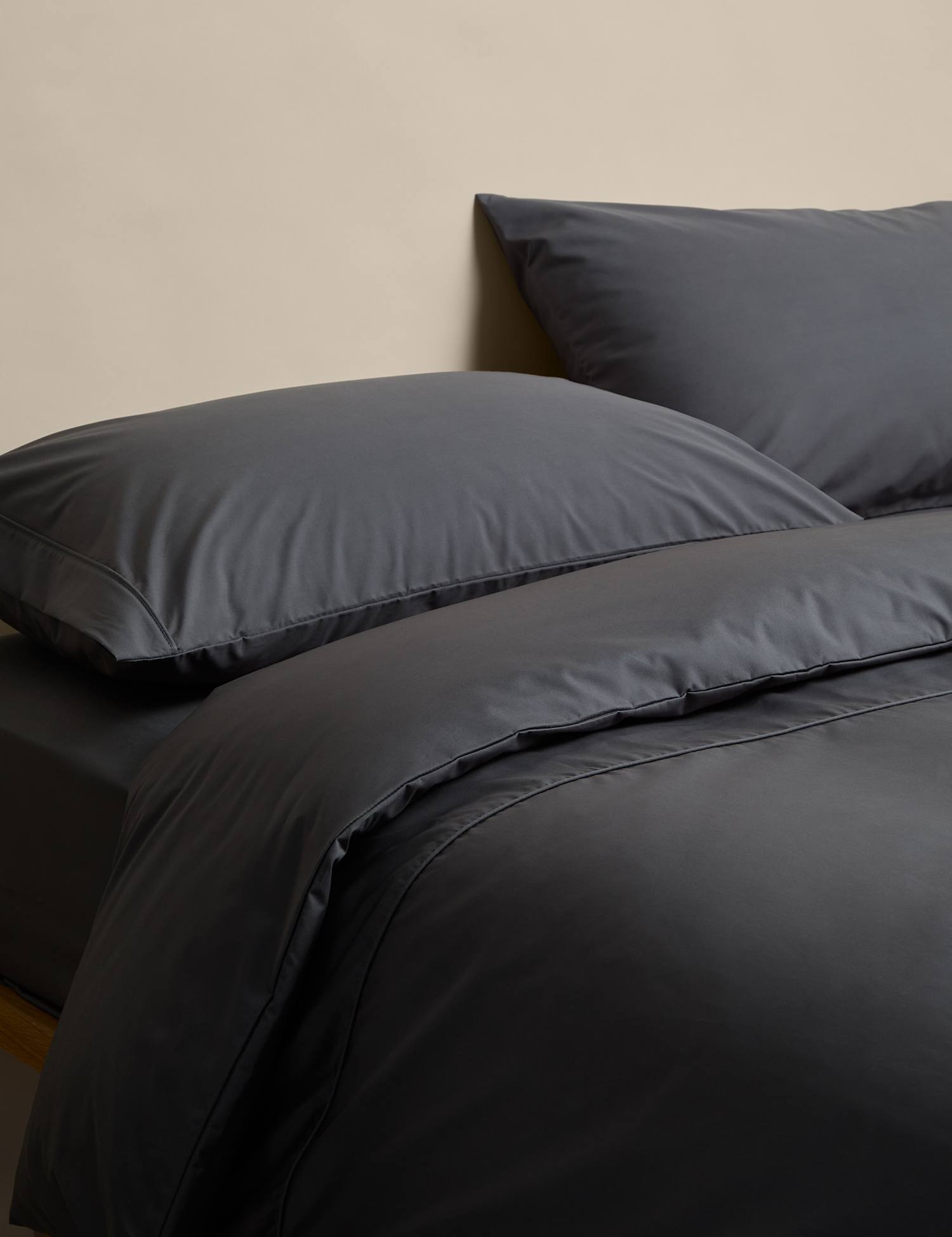 M&S Egyptian Cotton 230 Thread Count Bedding Set Charcoal