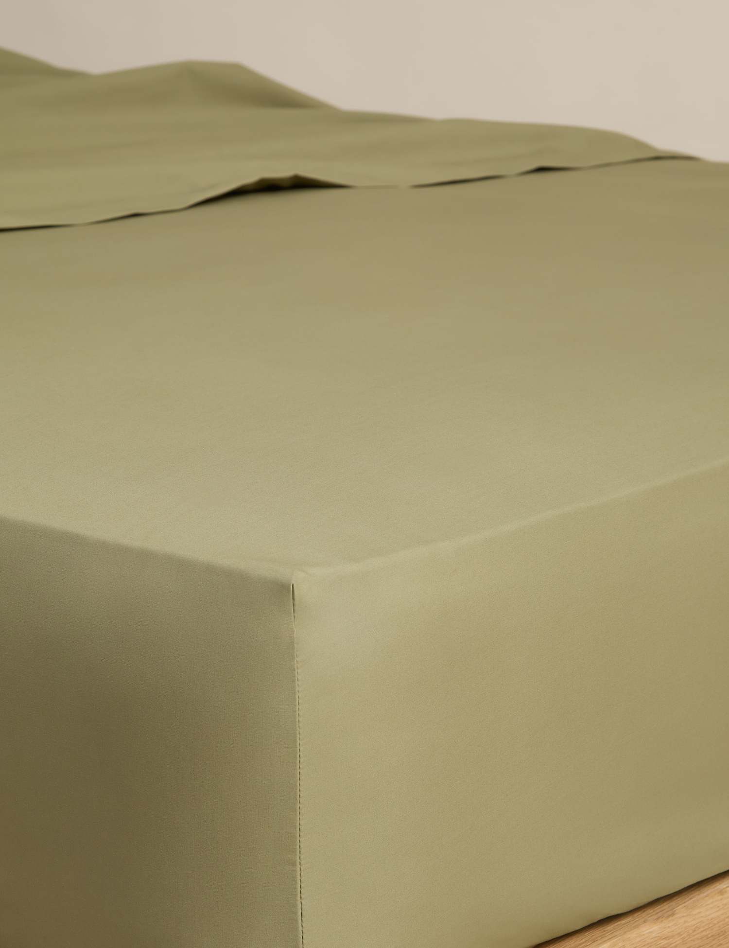 M&S Egyptian Cotton Deep Fitted Sheet Fern