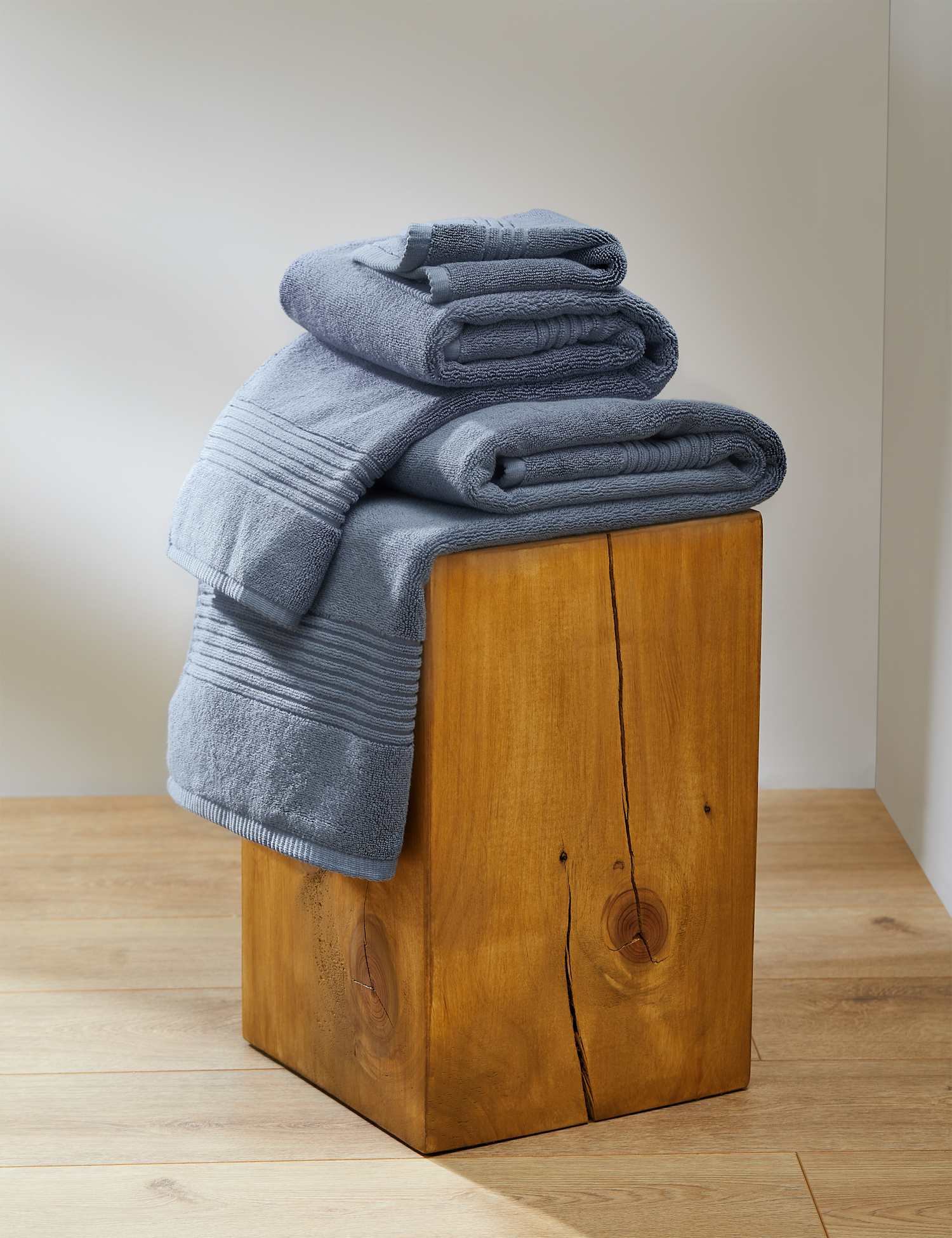M&S Plush Egyptian Cotton Towel Petrol