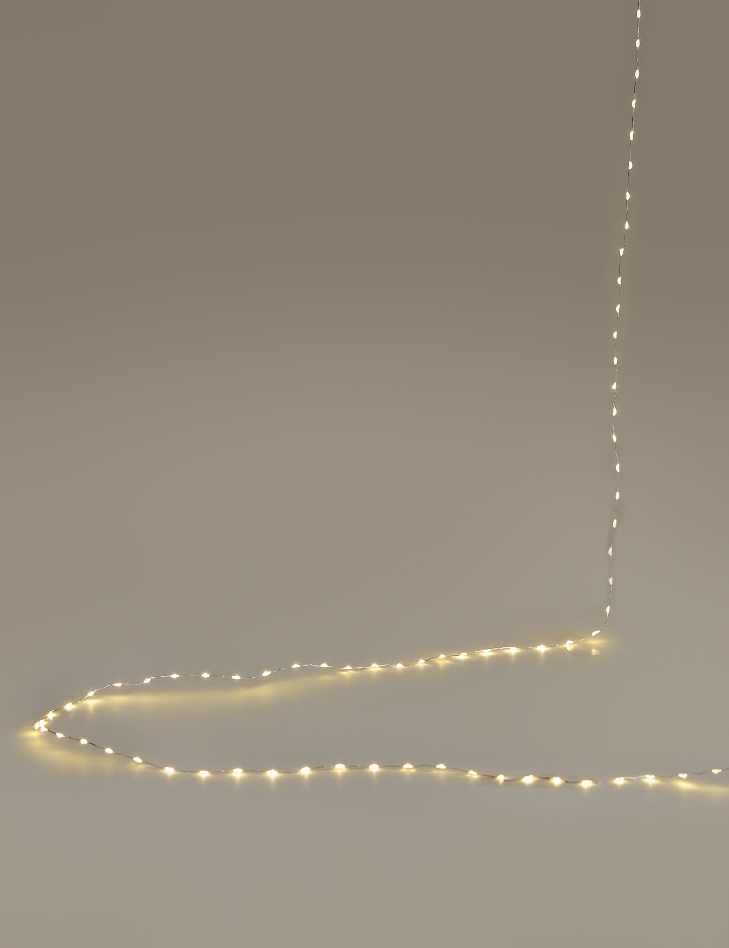 M&S 10M Silver Wire Battery String Lights White