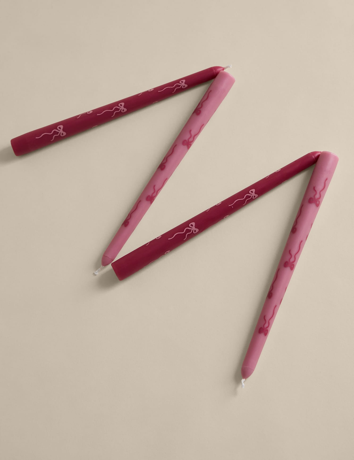 M&S Set of 4 Bow Dinner Candles Pink Mix