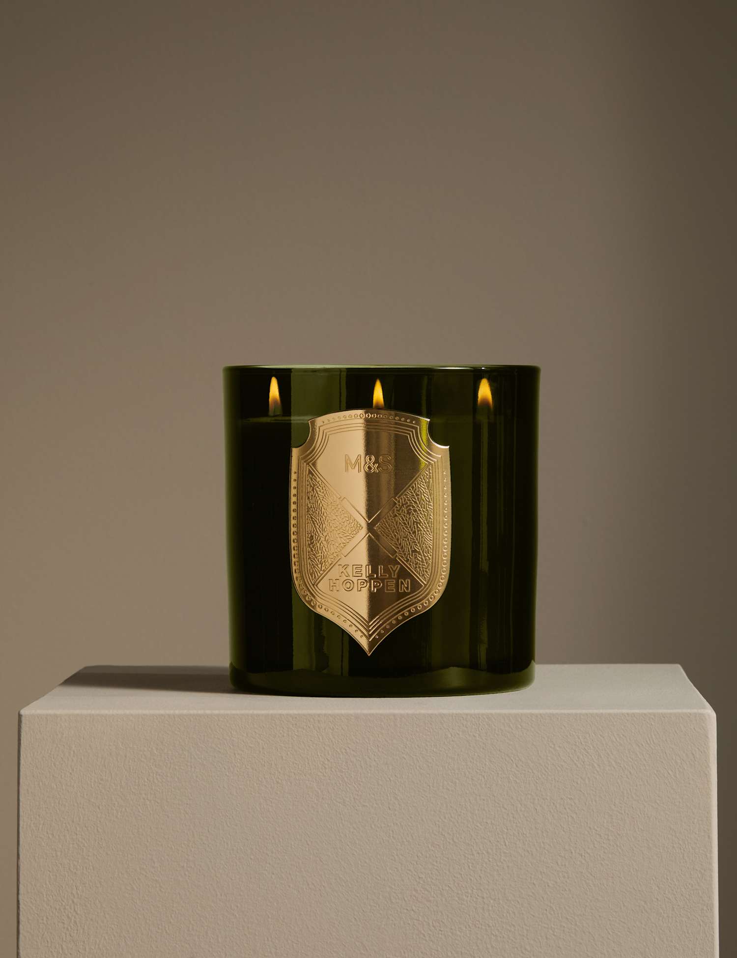 M&S X Kelly Hoppen No. 3 Fragrance 3 Wick Candle White Mix