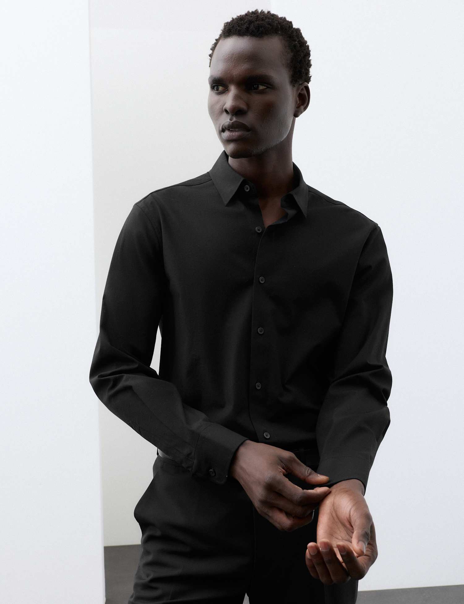 Autograph Regular Fit Cotton Stretch 360 Flex� Shirt Black