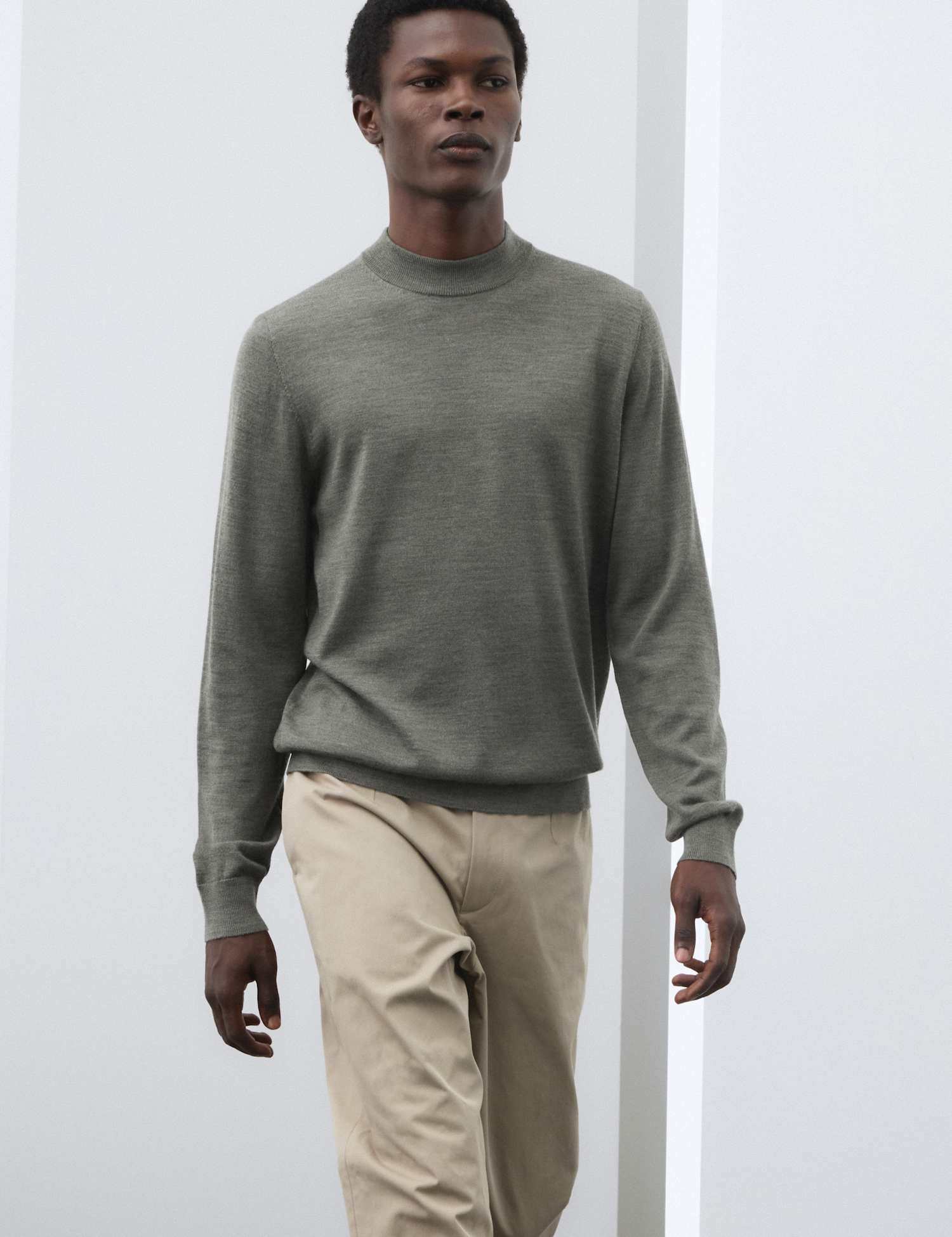 Autograph Pure Extra Fine Merino Wool Performance Jumper Khaki/Olive