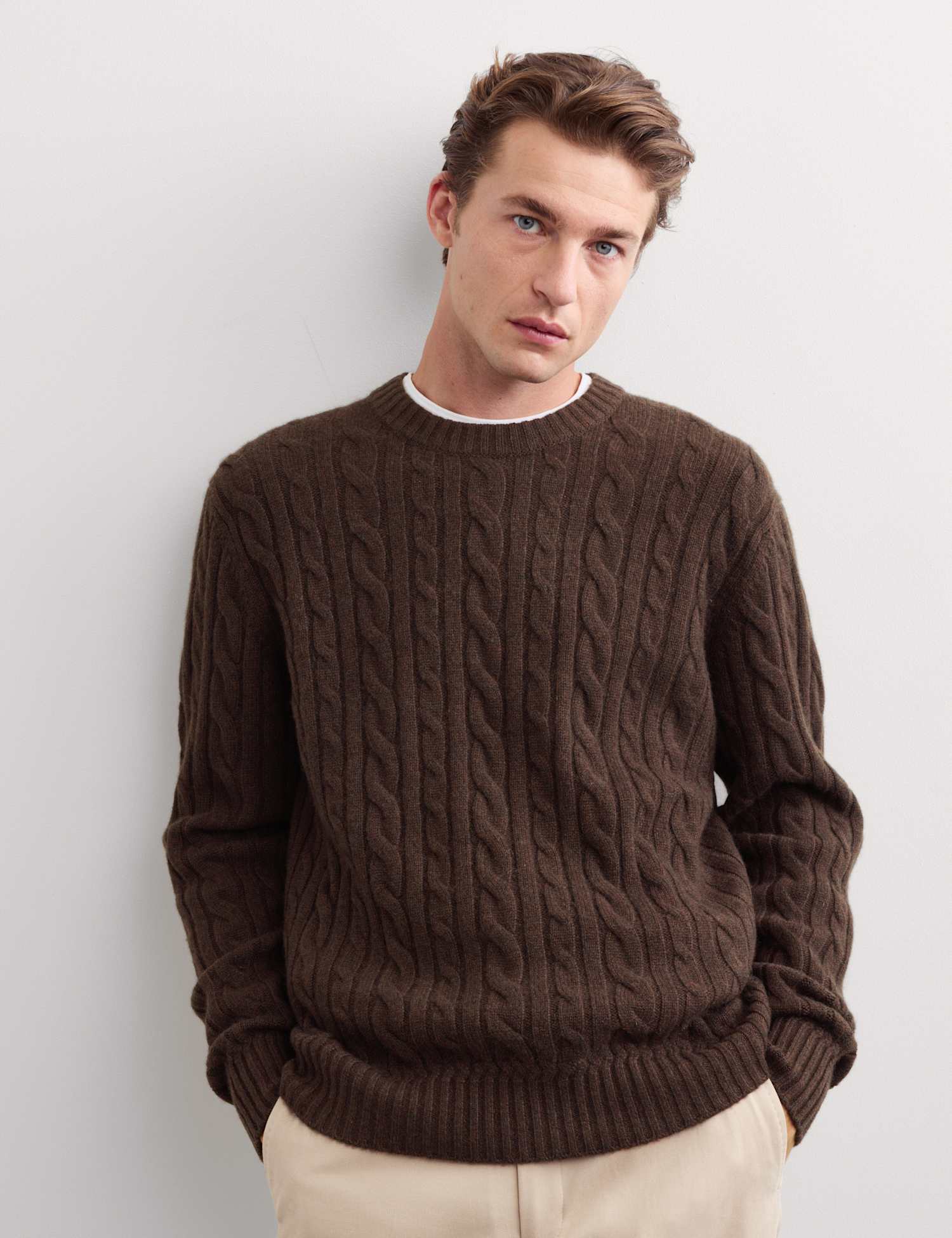 JAEGER Cashmere Rich Cable Knit Crew Neck Jumper Rich Brown