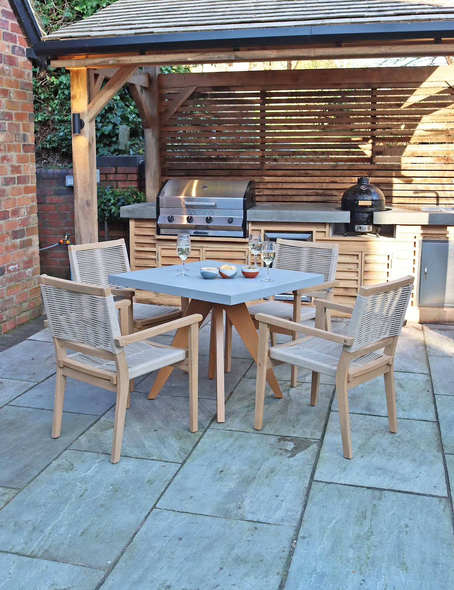 Royalcraft Luna 4 Seater Garden Table & Chairs Natural