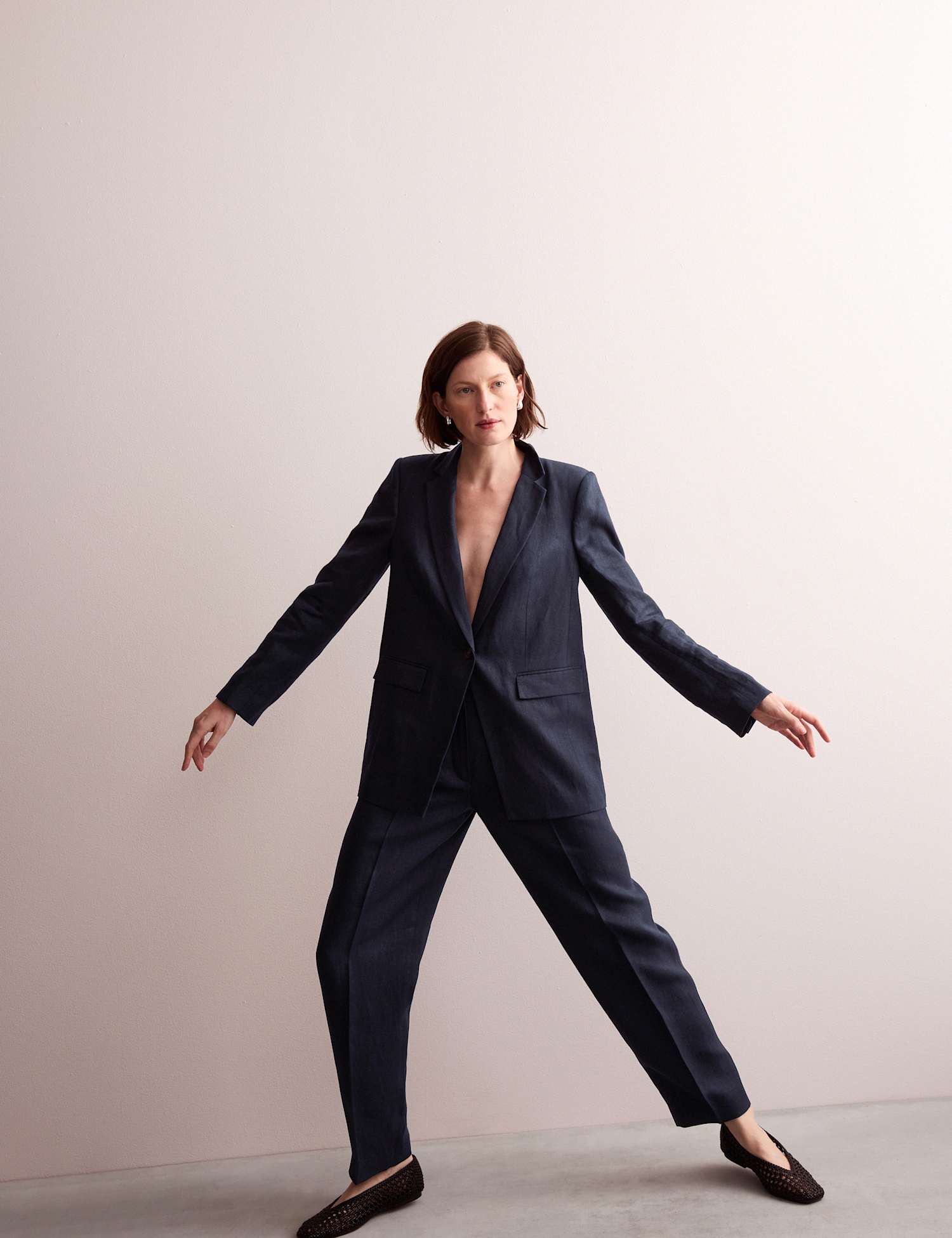 JAEGER Pure Linen Single Breasted Blazer Navy
