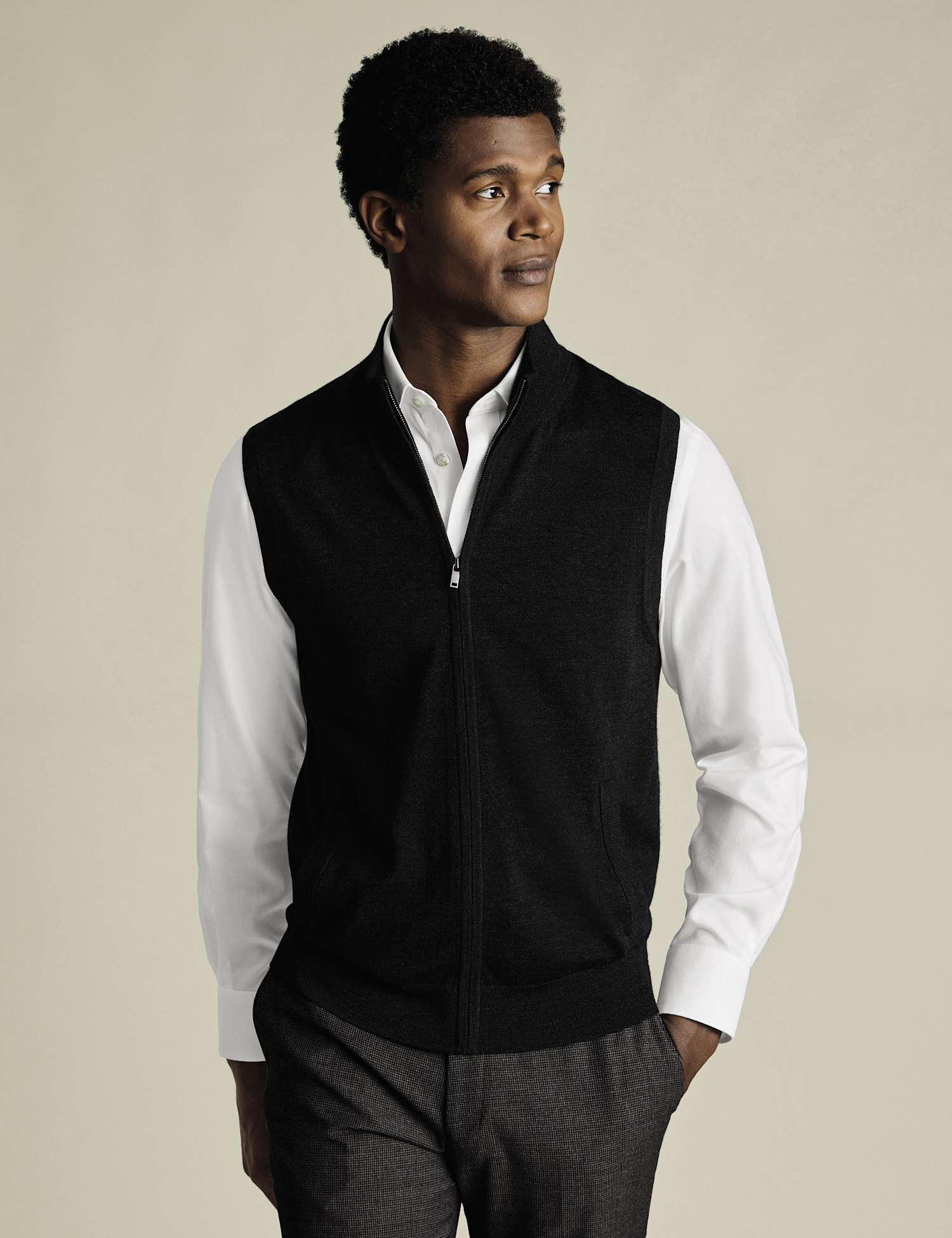 Charles Tyrwhitt Pure Extra Fine Merino Wool Zip Up Gilet Dark Grey