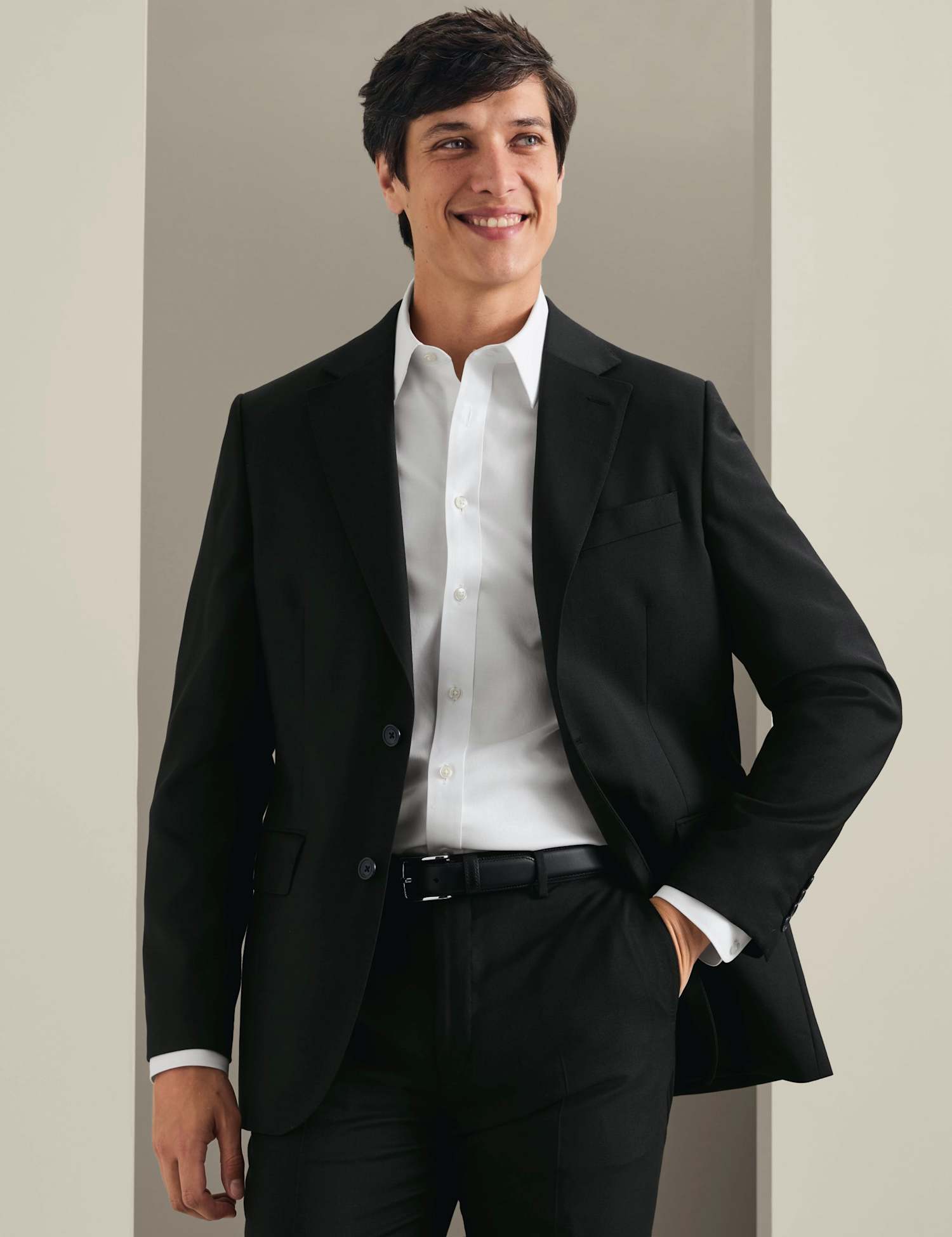 Charles Tyrwhitt Regular Fit Pure Wool Stretch Suit Jacket Black