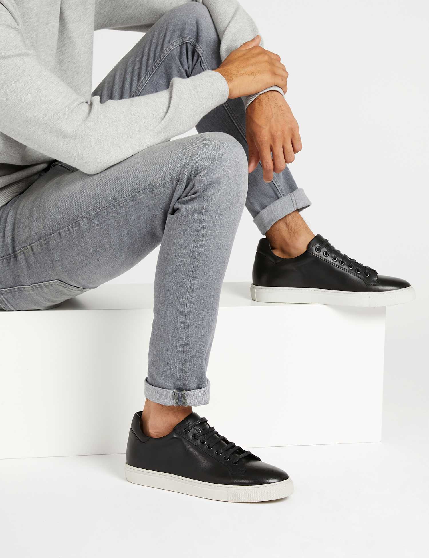 Jones Bootmaker Leather Lace-Up Trainers Black