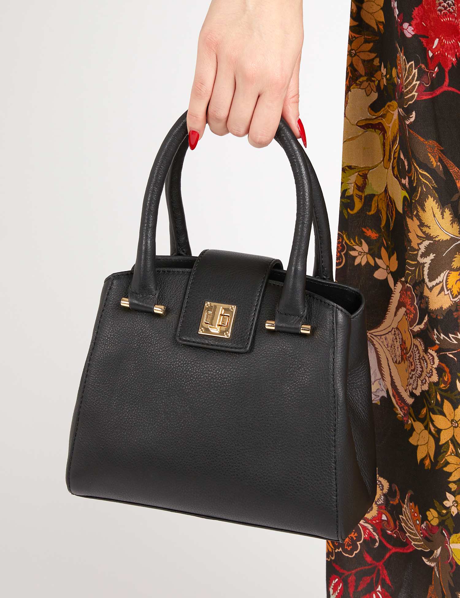 Jones Bootmaker Leather Tote Bag Black