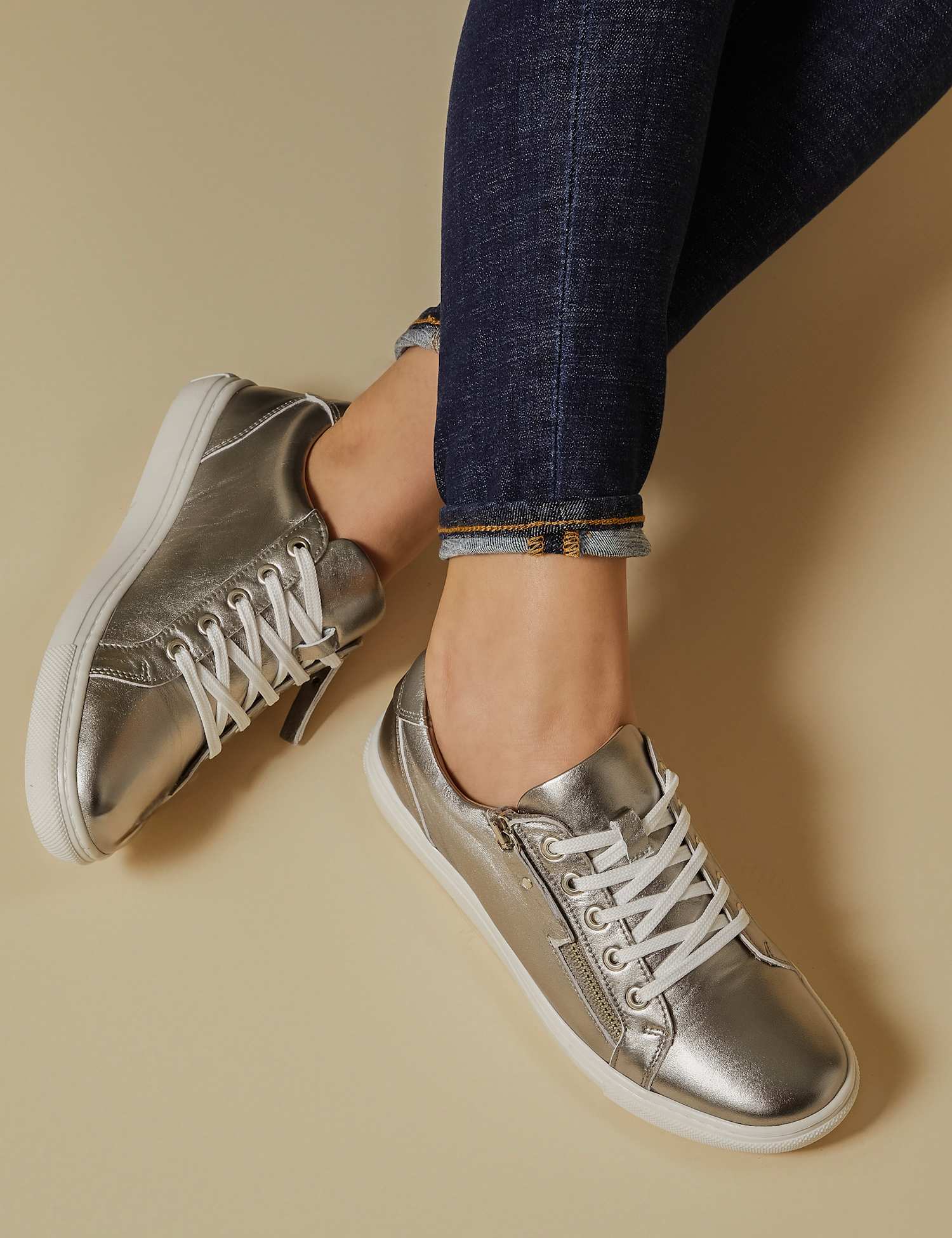 Jones Bootmaker Leather Zip Up Trainers Pewter