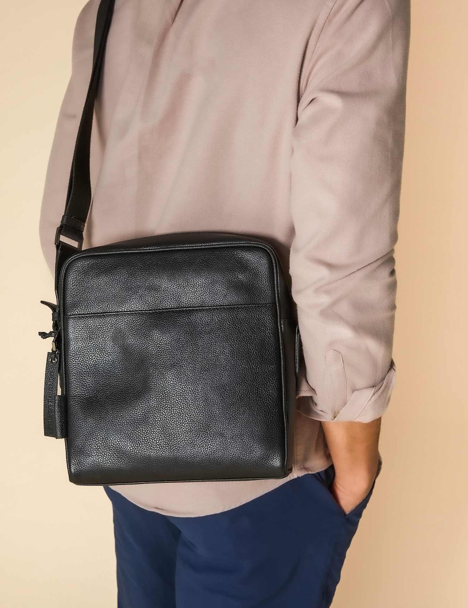 Jones Bootmaker Leather Pebble Grain Cross Body Bag Black
