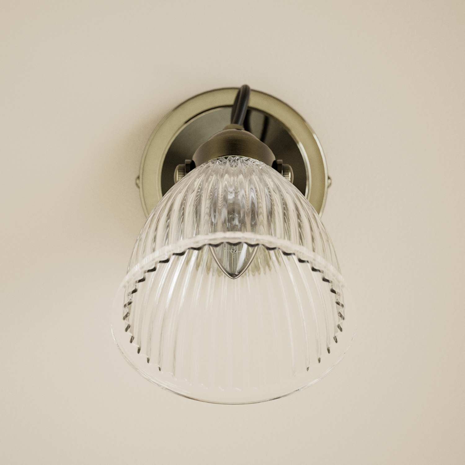 M&S Florence Wall Light - Antique Brass