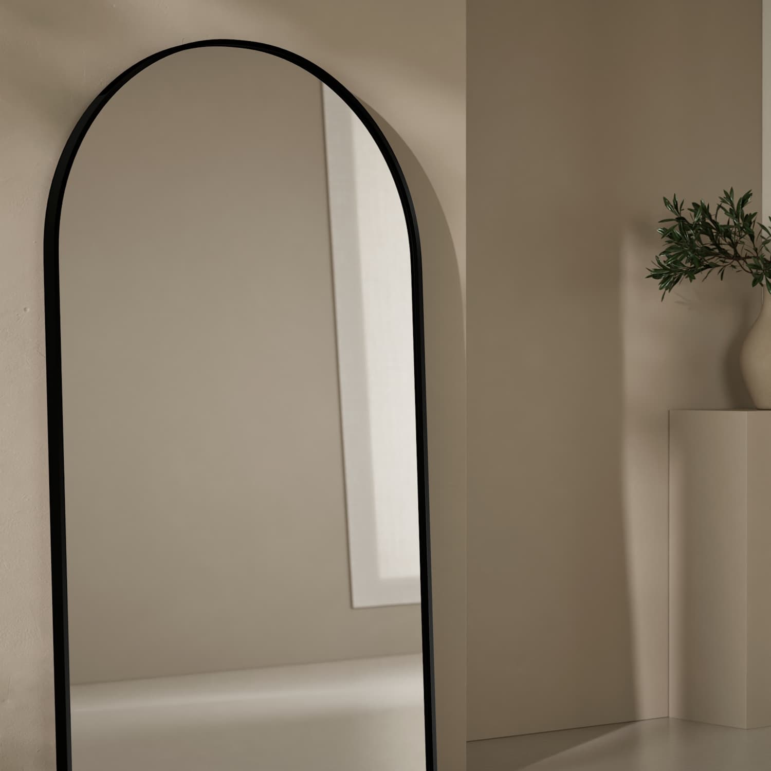 M&S Metal Arch Free Standing Mirror - Black