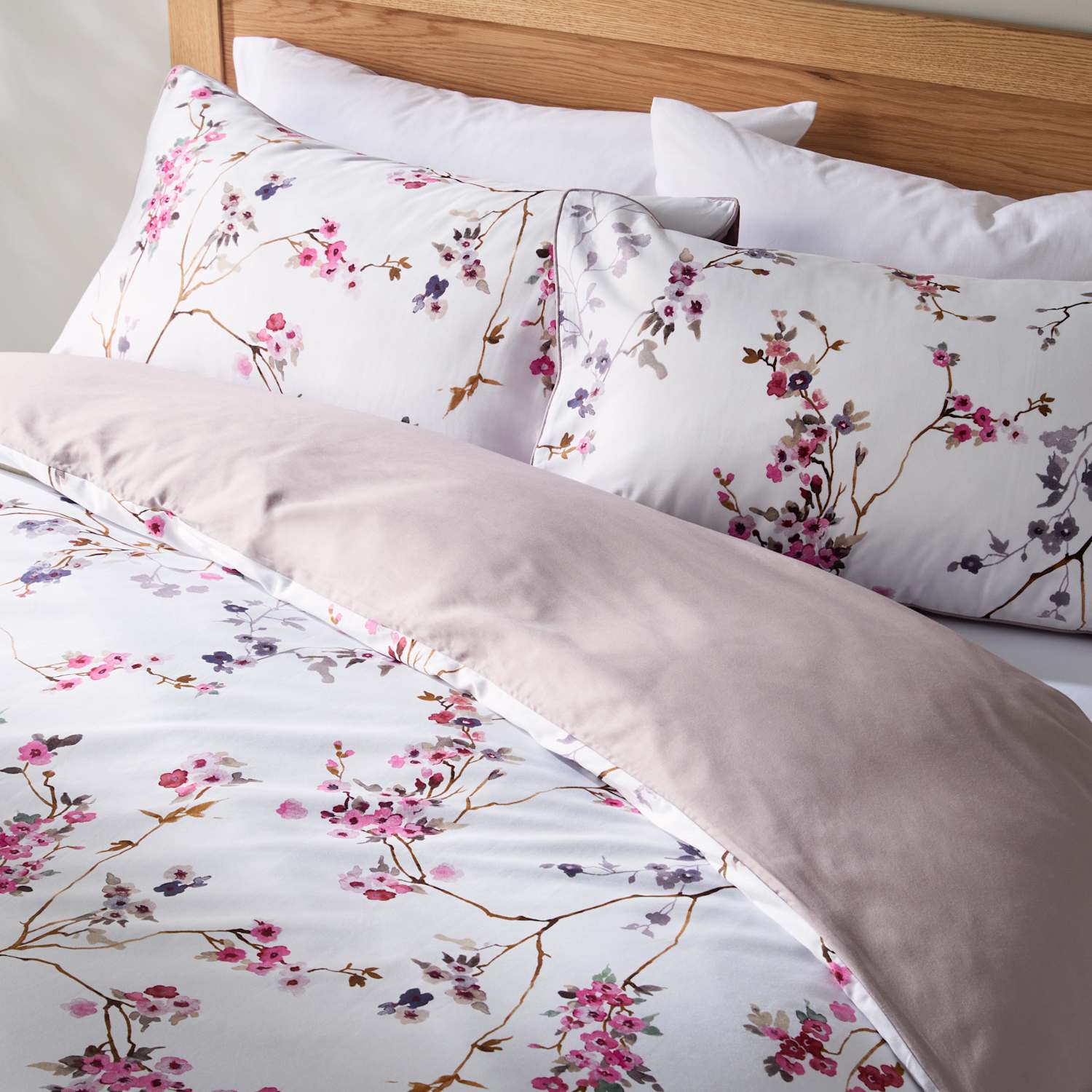 M&S Pure Cotton Sateen Cherry Blossom Bedding Set - Single (3 ft) - Pink Mix