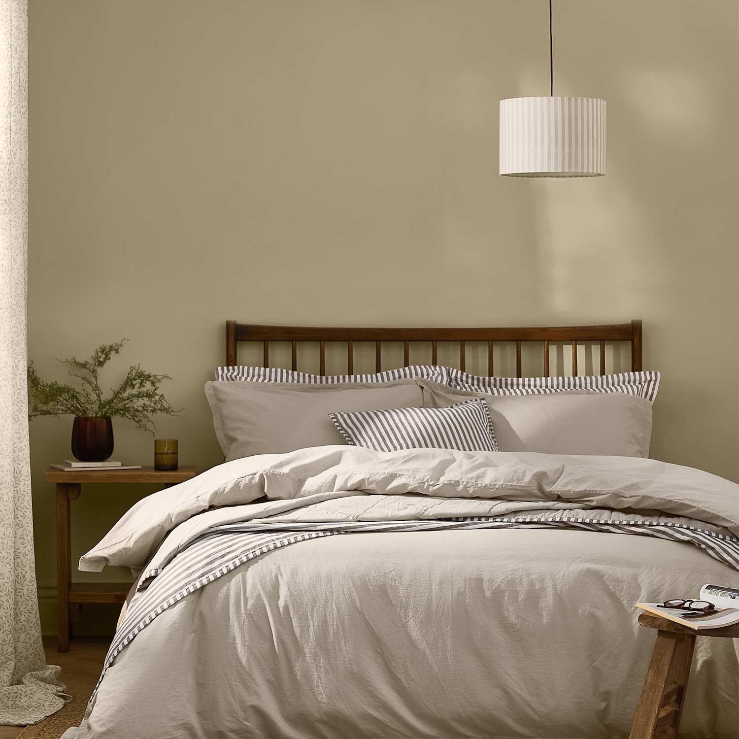 Yard Pure Cotton Percale Hebden Bedding Set - King Size (5 ft) - Grey - Available at M&S