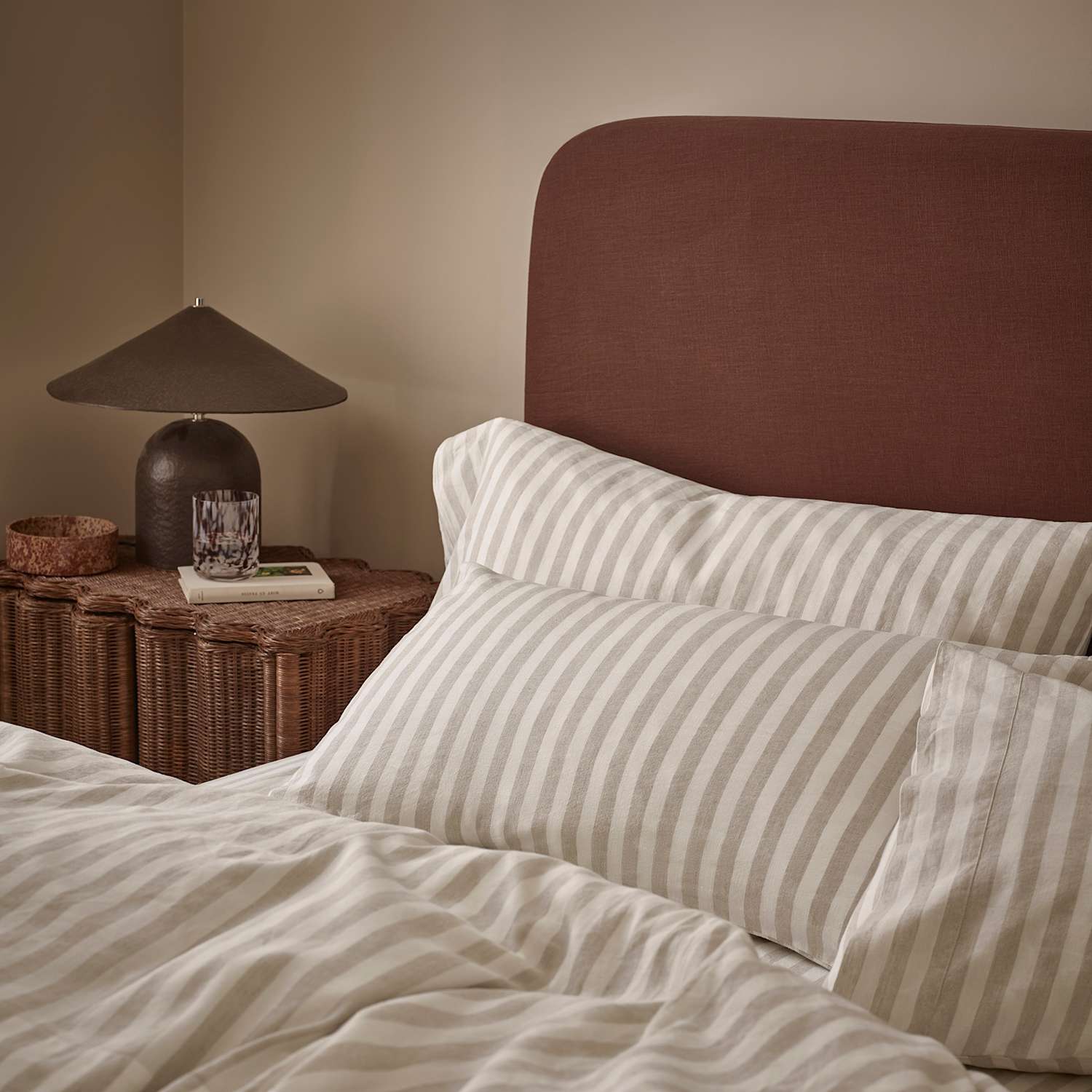 Piglet In Bed 2 Pack Linen Rich Pembroke Pillowcase - Ivory Mix - Available at M&S
